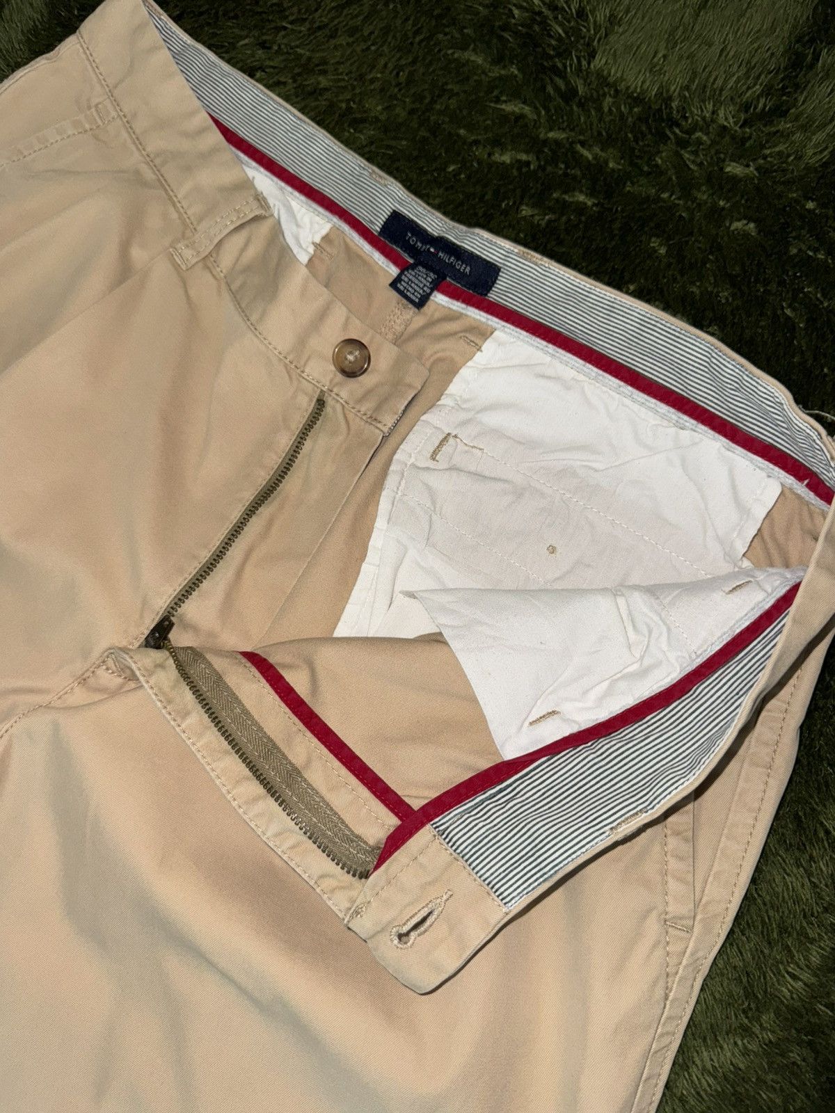 Tommy Hilfiger [W36/L32] Tommy Hilfiger two tucked washed chino pants Size US 36 / EU 52 - 3 Thumbnail