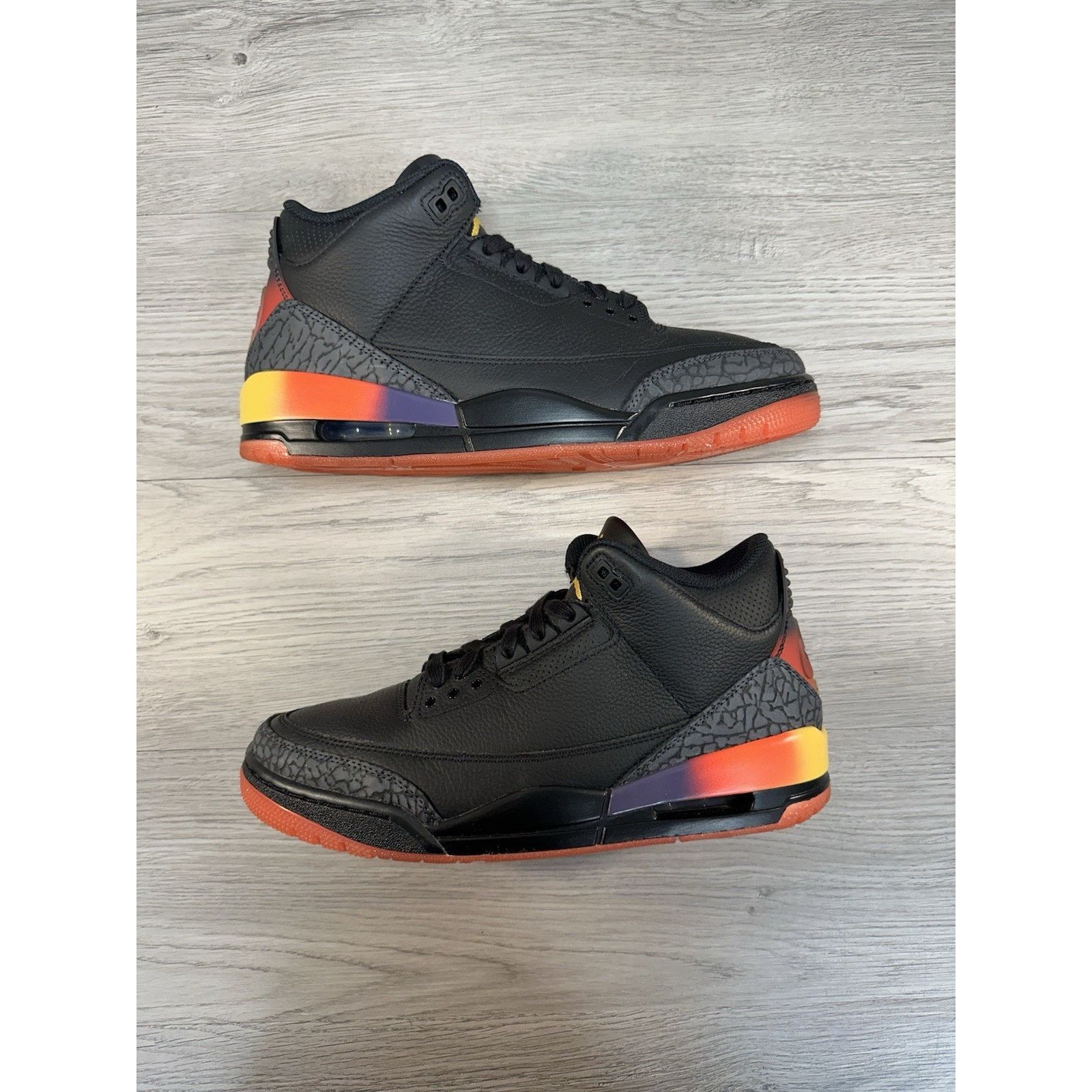 J Balvin × Jordan Brand J. Balvin x Air Jordan 3 Retro Rio - Size 9 Size US 9 / EU 42 - 2 Thumbnail