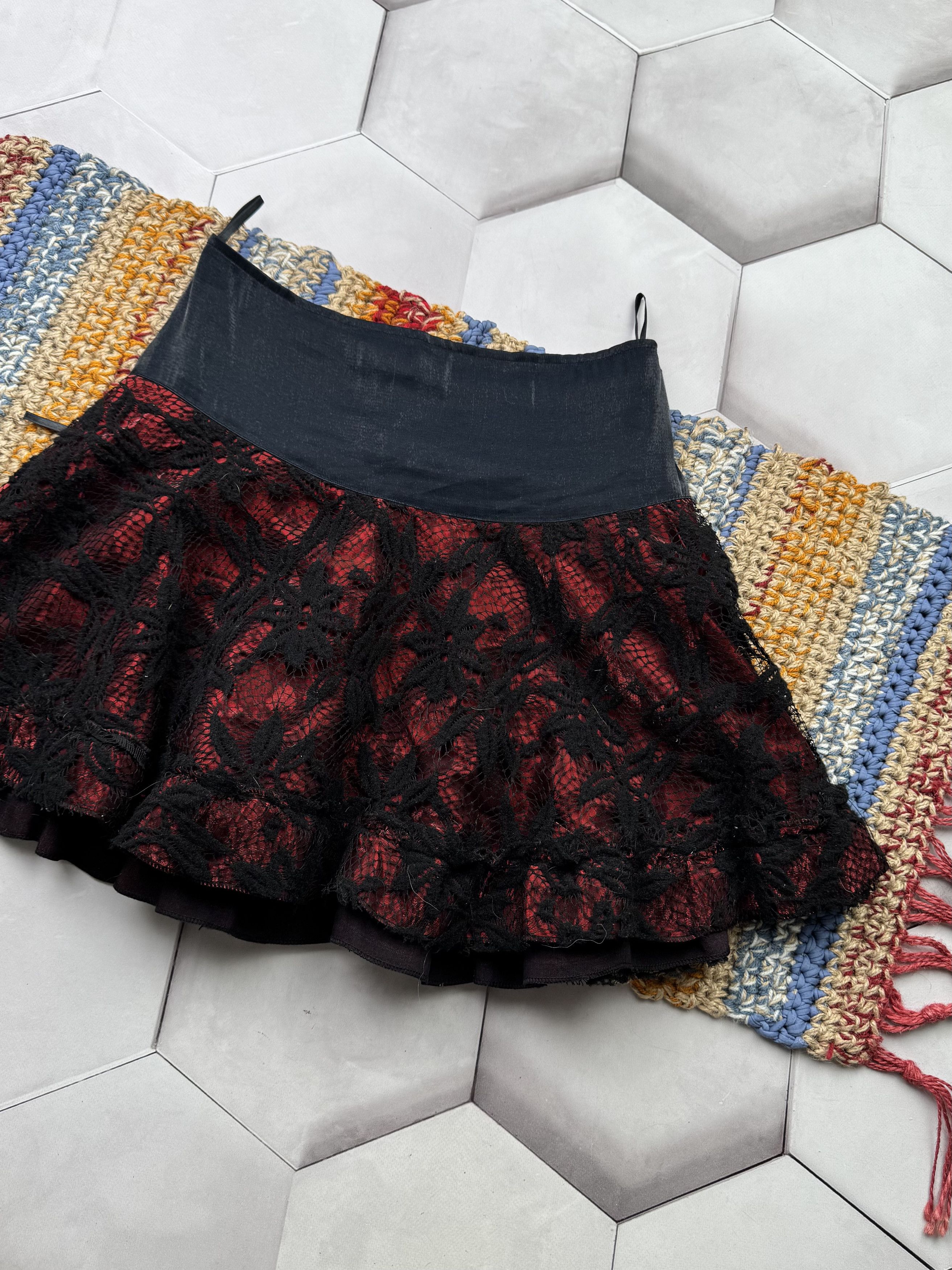 Japanese Brand Vintage Bondage Mini Skirt (E4) Size 27" / US 4 / IT 40 - 7 Thumbnail