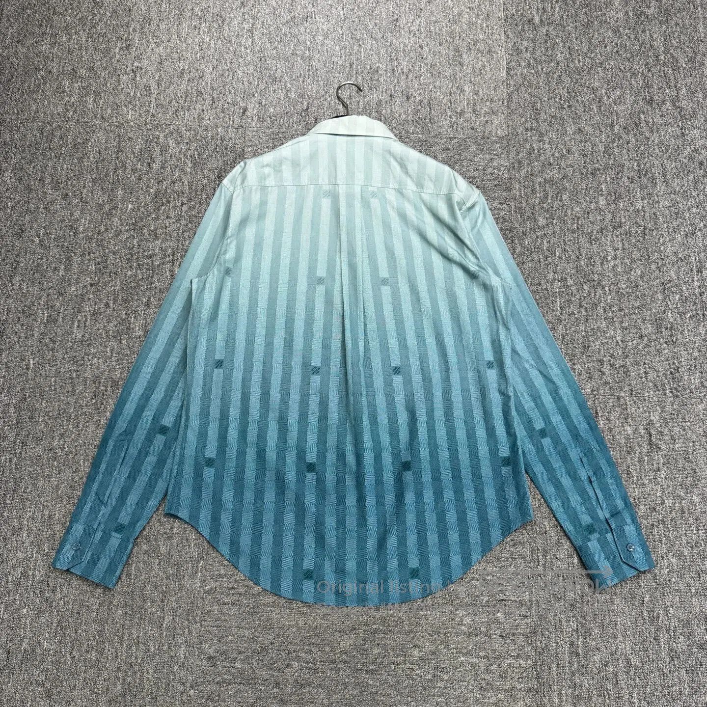 Louis Vuitton Louis Vuitton Graduated checkered shirt| Size US XL / EU 56 / 4 - 2 Thumbnail