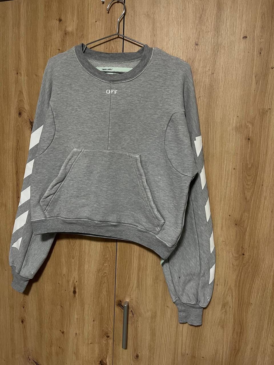 Off-White Off-White Crew Neck Cropped Sweatshirt Stripe Logo 🫆 Size S / US 4 / IT 40 - 1 Thumbnail