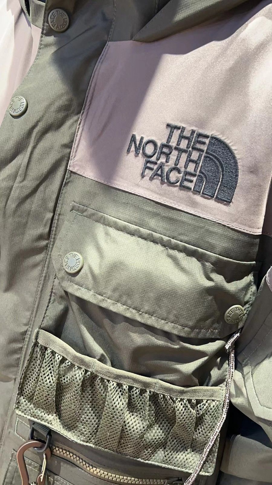 Kazuki Kuraishi × The North Face Urban Exploration KAZUKI OUTDOOR Gore-Tex Fishing Jacket Size US L / EU 52-54 / 3 - 15 Thumbnail
