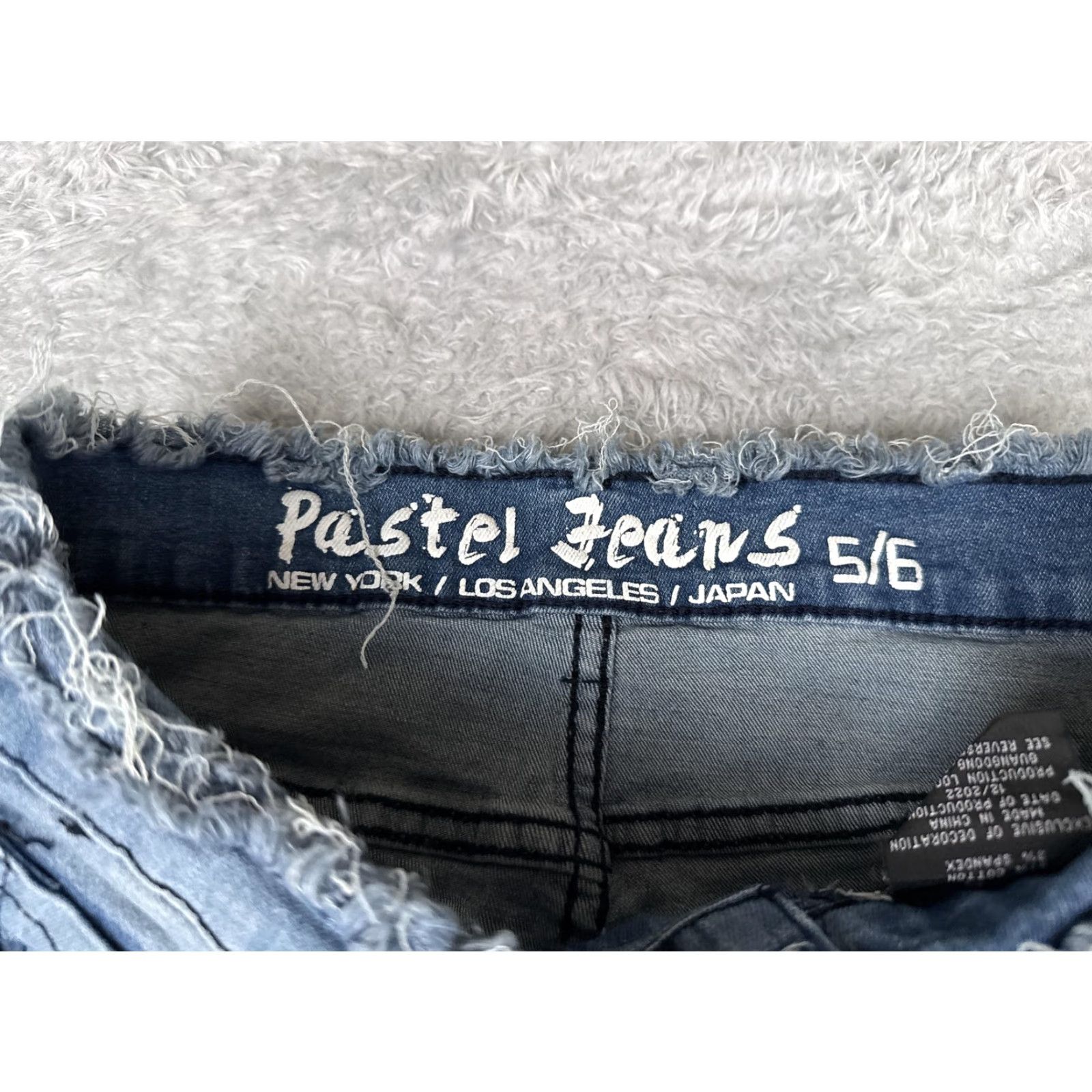Vintage Pastel Jeans Jeans Juniors 5/6 Blue High Rise Distressed Stretch Flare 90s Womens Size 28" / US 6 / IT 42 - 6 Thumbnail