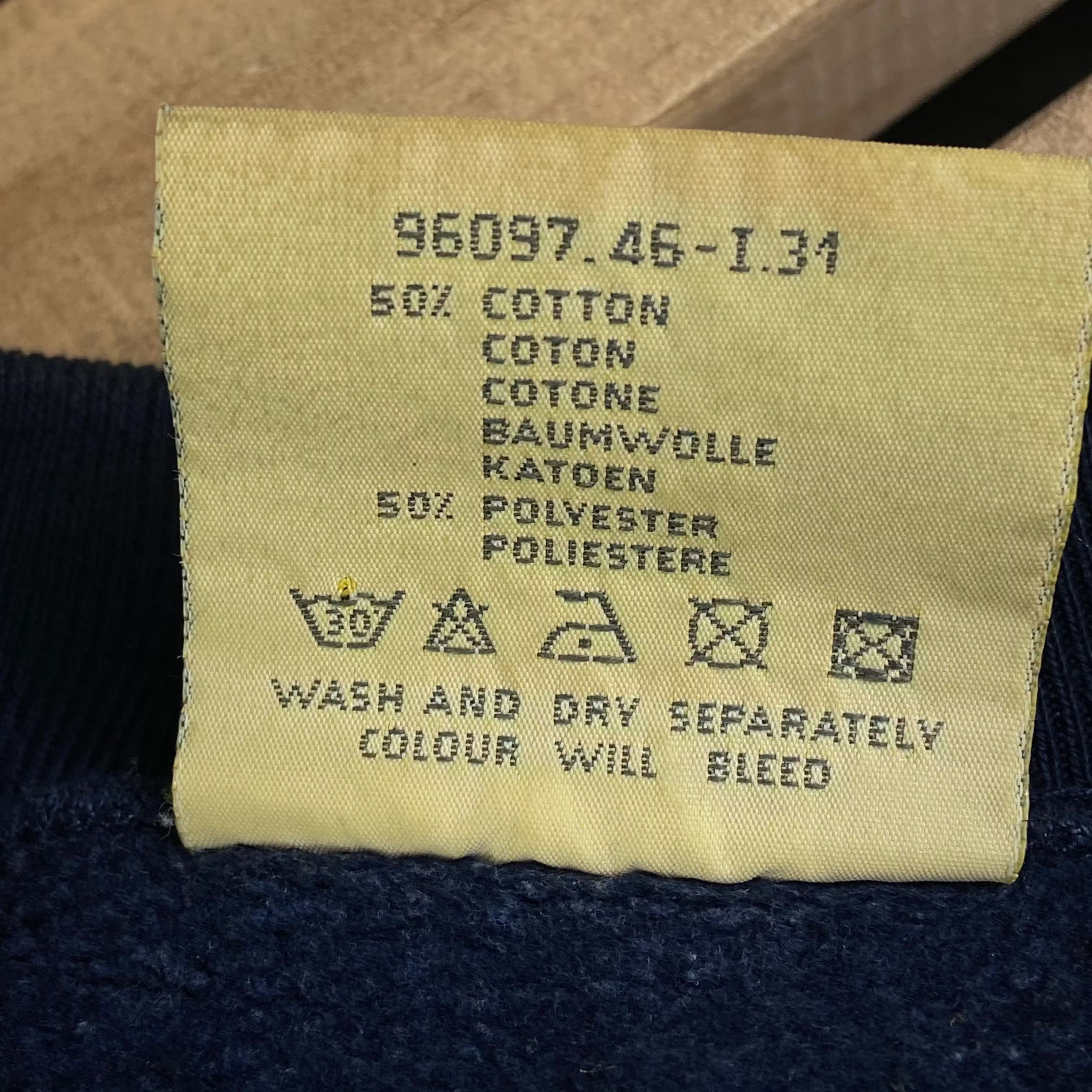 Levi's × Levi's Vintage Clothing × Vintage Mens Vintage Sweatshirt Levis Size M Size US M / EU 48-50 / 2 - 7 Thumbnail