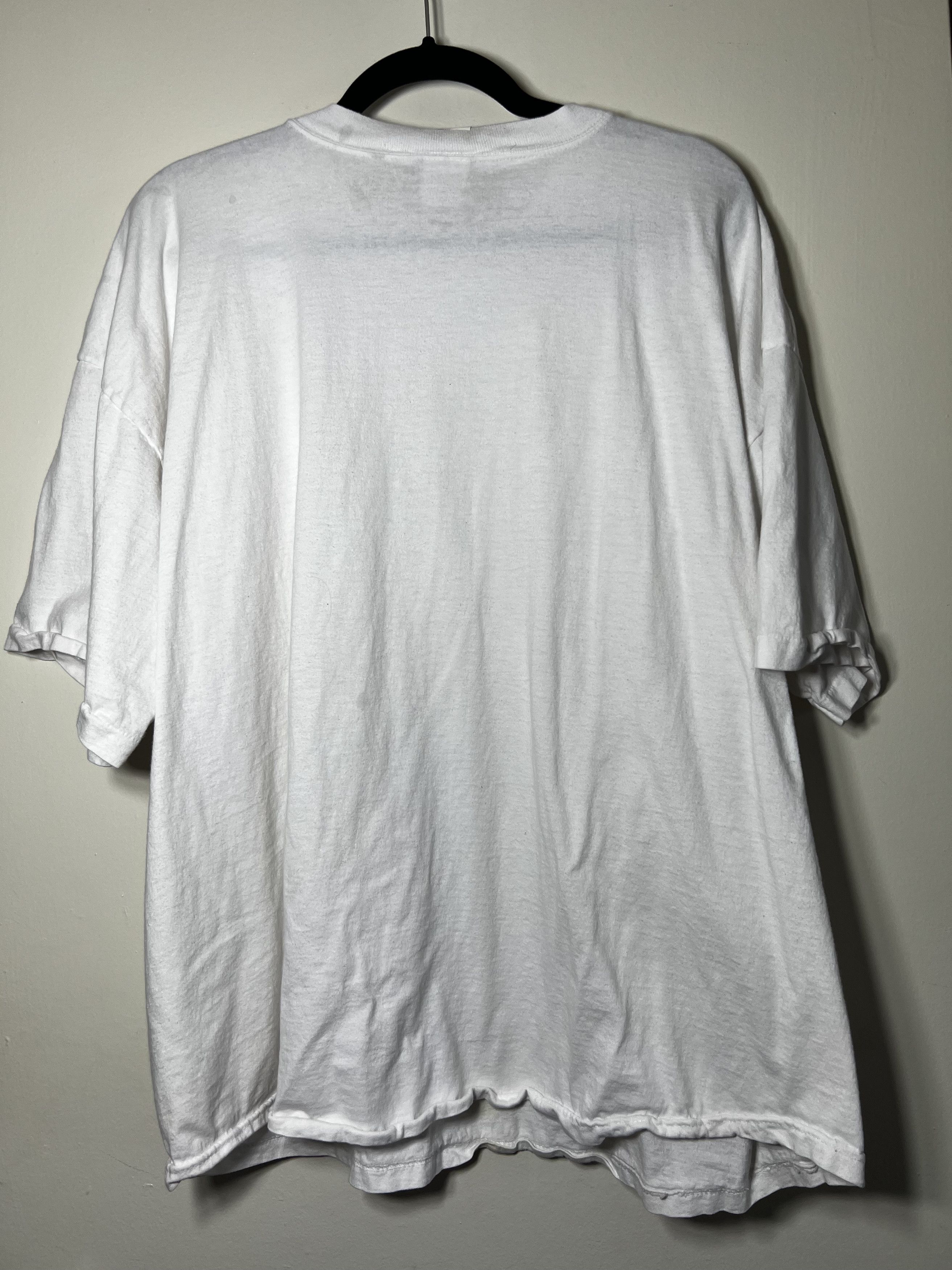 Warner Bros Vintage 1995 Tweety Bird American Flag Warner Bros T-Shirt Size US XXL / EU 58 / 5 - 7 Thumbnail