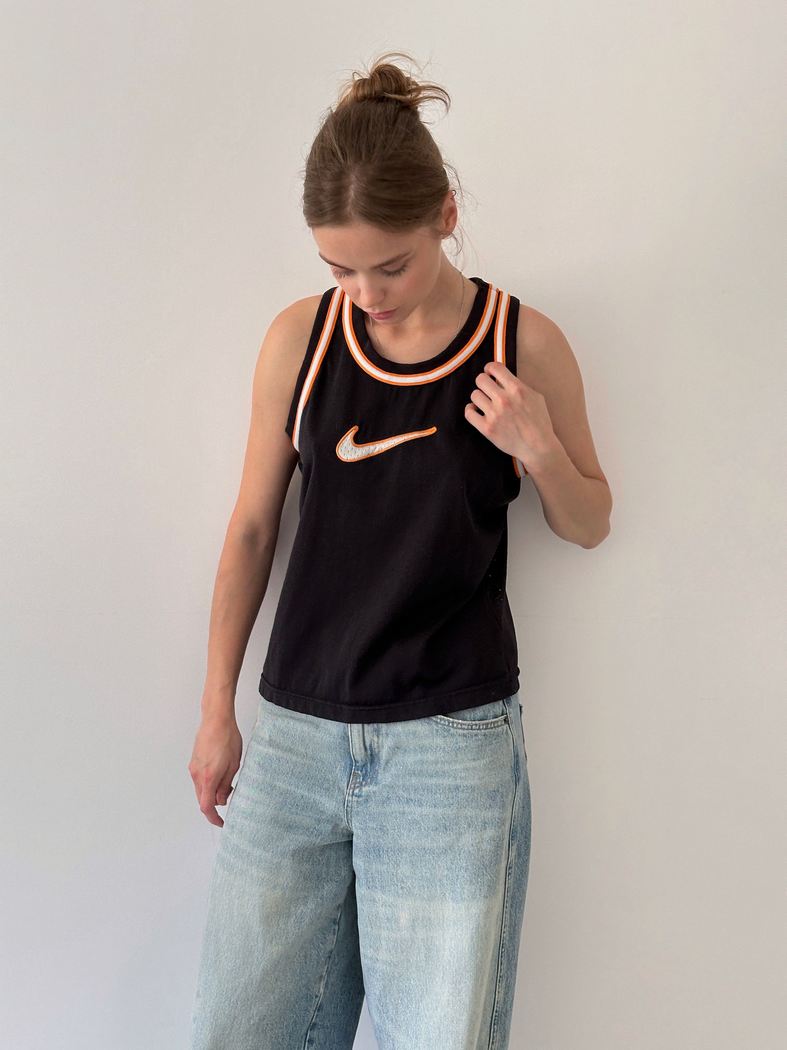 Nike Vintage 90s Nike Tank Top Sleeveless Size S / US 4 / IT 40 - 2 Thumbnail