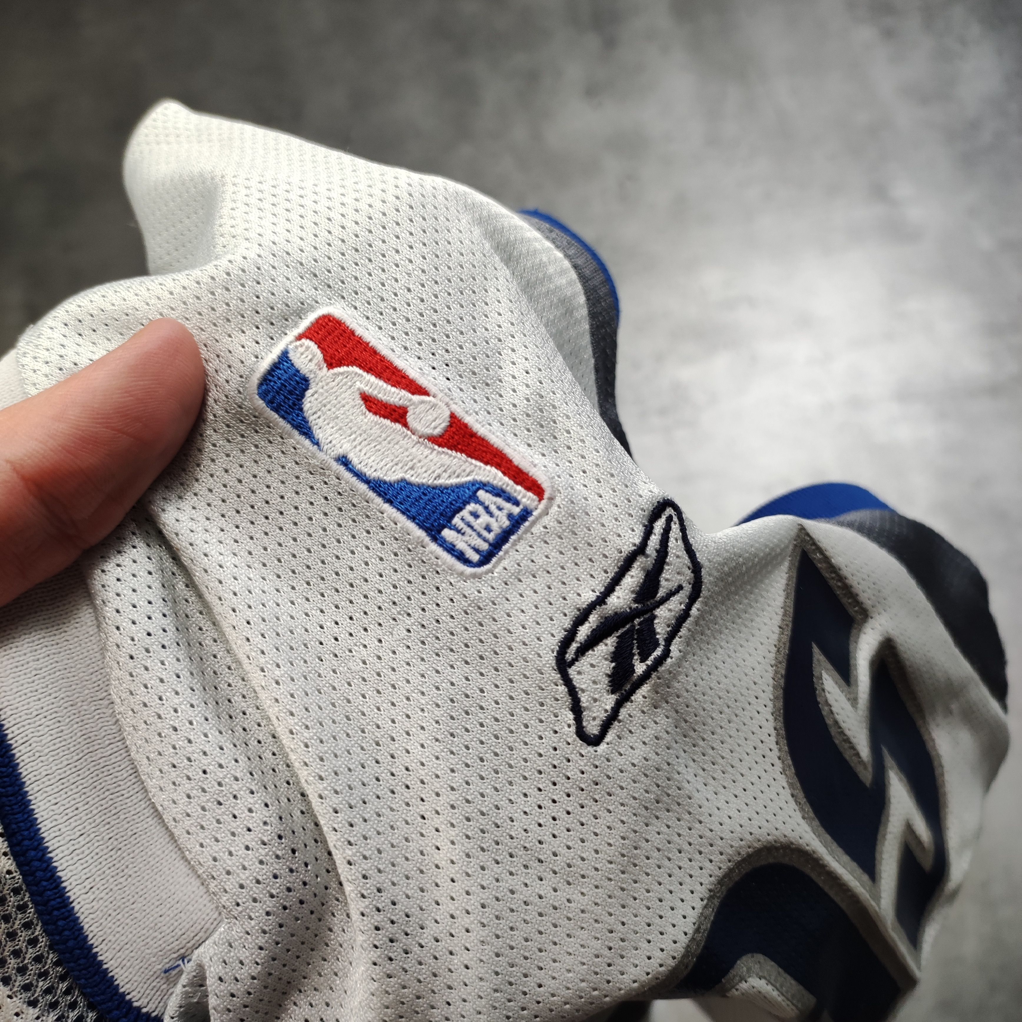 NBA × Vintage Vintage RARE Reebok NBA #4 Finley Dallas Basket Jersey Size US L / EU 52-54 / 3 - 6 Thumbnail