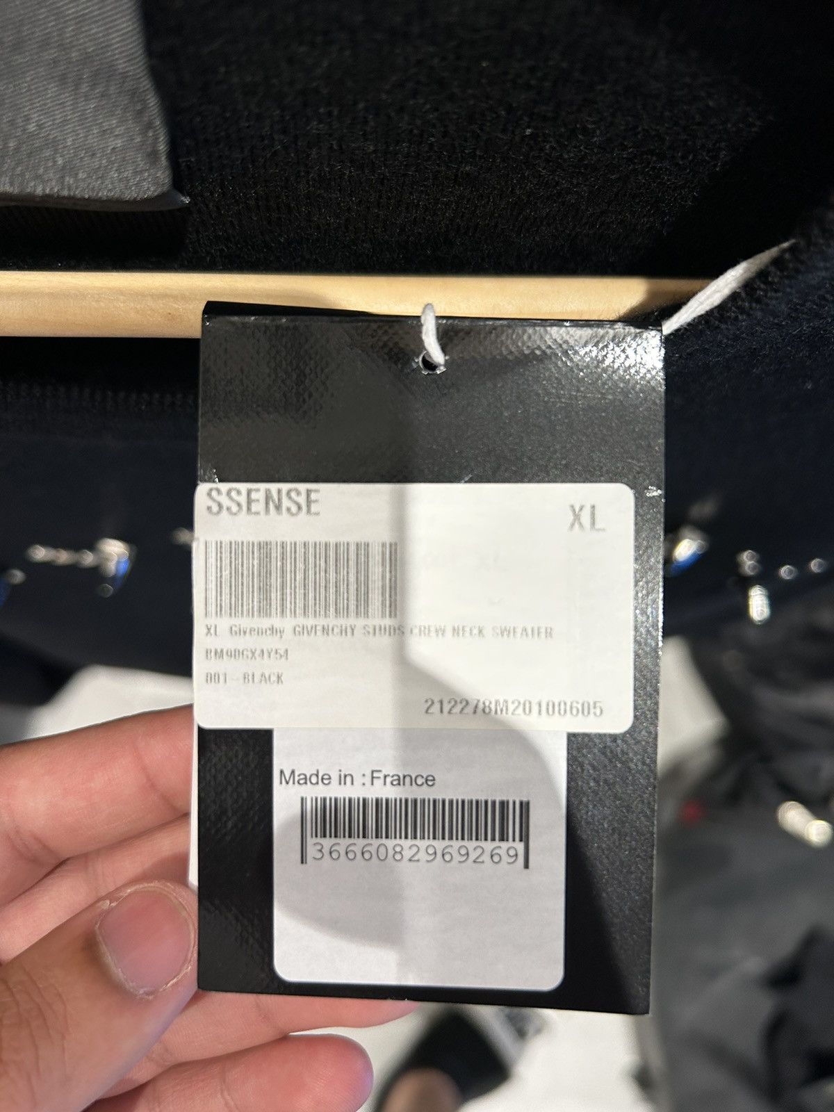 Givenchy Givenchy Virgin Wool Sweater Size US XL / EU 56 / 4 - 2 Thumbnail