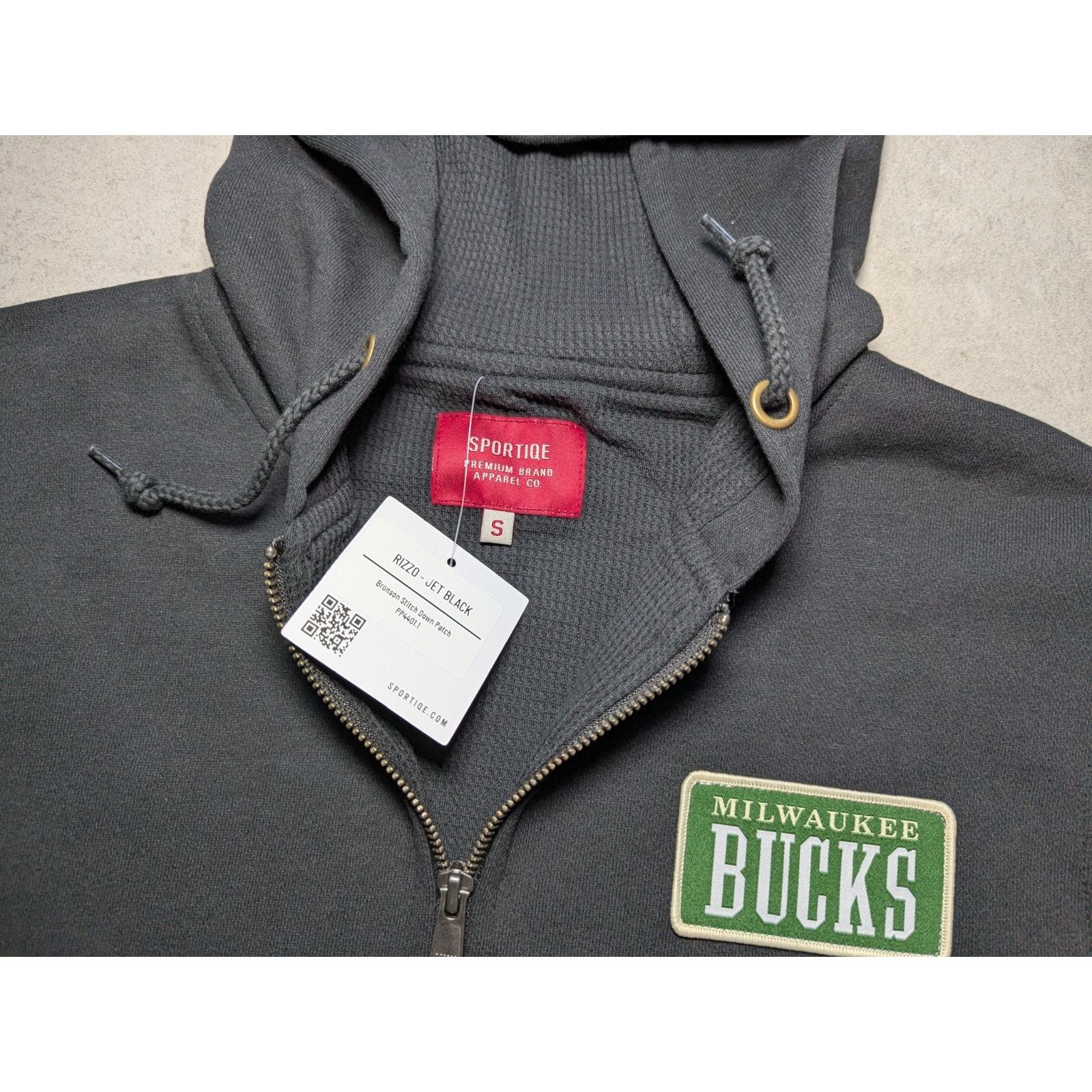 Other Milwaukee Bucks Men's Small Sportiqe Full Zip Hoodie Size US S / EU 44-46 / 1 - 4 Thumbnail