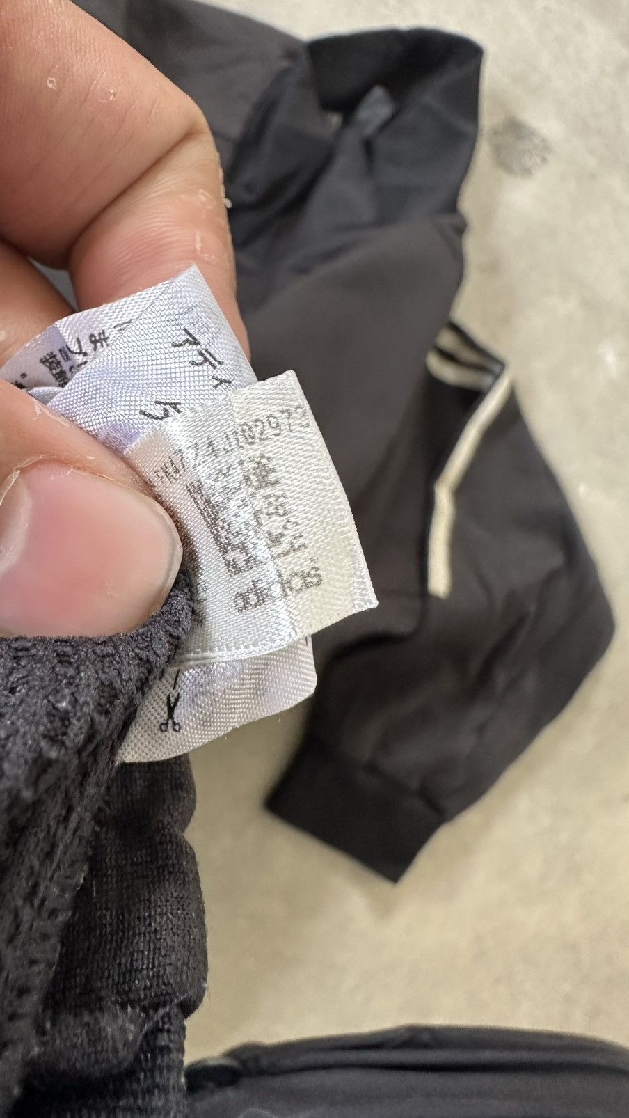 Adidas ADIDAS MIDZIPPER SWEATER Size US XL / EU 56 / 4 - 10 Thumbnail
