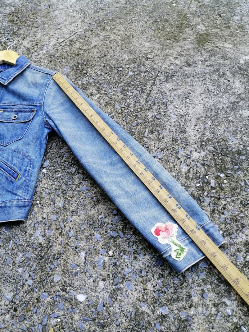 Ralph Lauren Ralph Lauren Flowers Patch Distressed Denim Jacket Size XS / US 0-2 / IT 36-38 - 8 Thumbnail