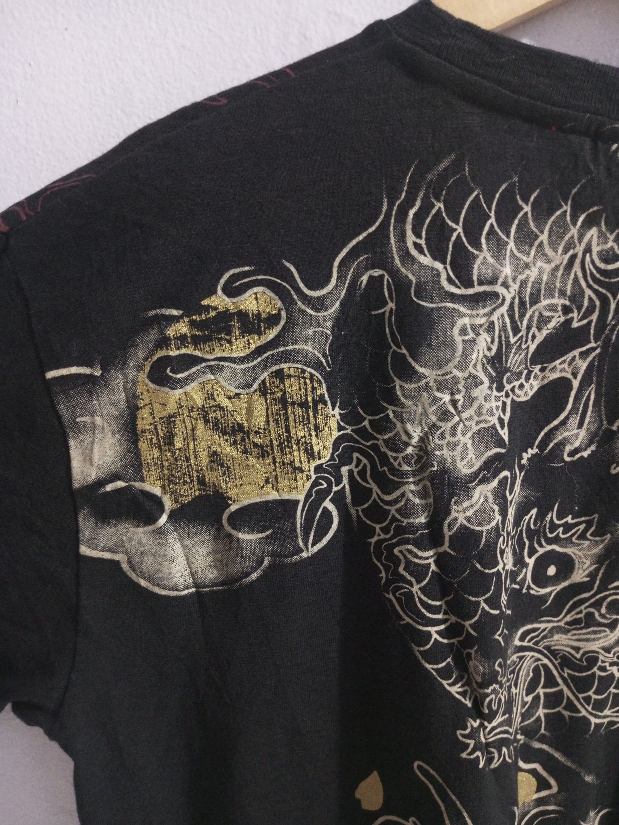 20471120 Vintage strange heaven dragon sukajan tee Size US XL / EU 56 / 4 - 9 Thumbnail