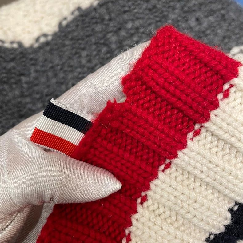 Thom Browne Thom Browne Gray and white striped cashmere high collar sw Size US M / EU 48-50 / 2 - 5 Thumbnail