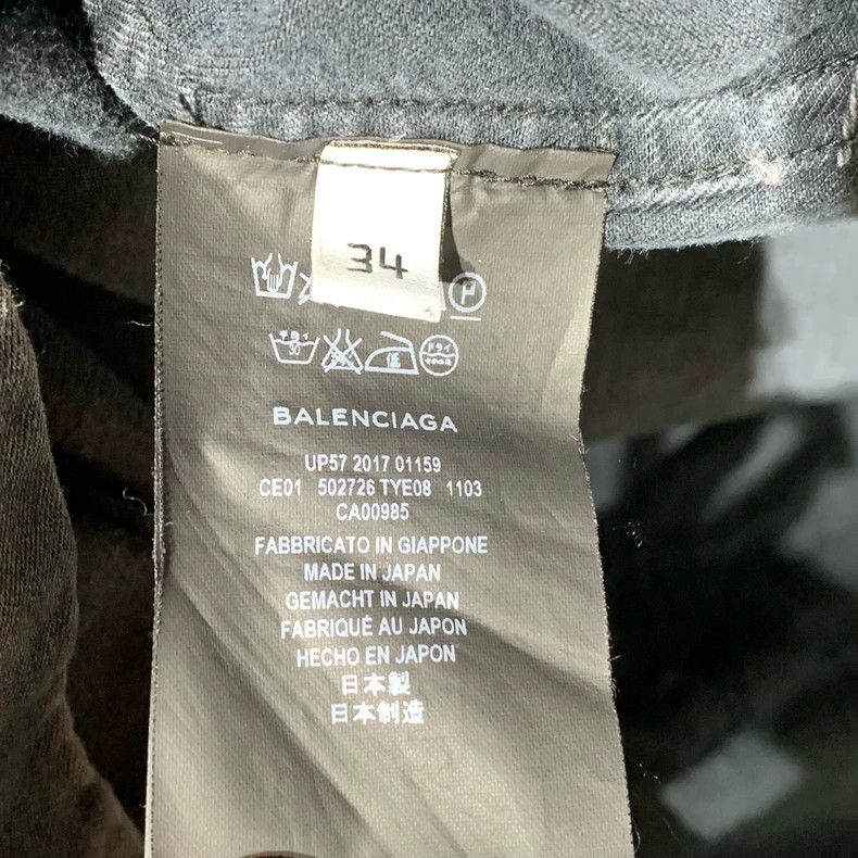 Balenciaga Balenciaga Denim shirt 2502-Nextarrow Size US L / EU 52-54 / 3 - 4 Thumbnail