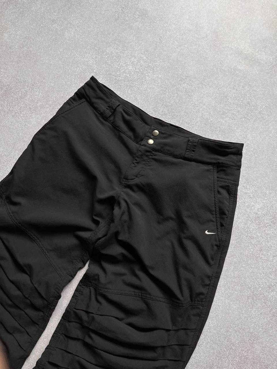 Nike × Vintage Vintage Nike Swoosh Baggy Trackpants Y2K M Size US 32 / EU 48 - 3 Thumbnail