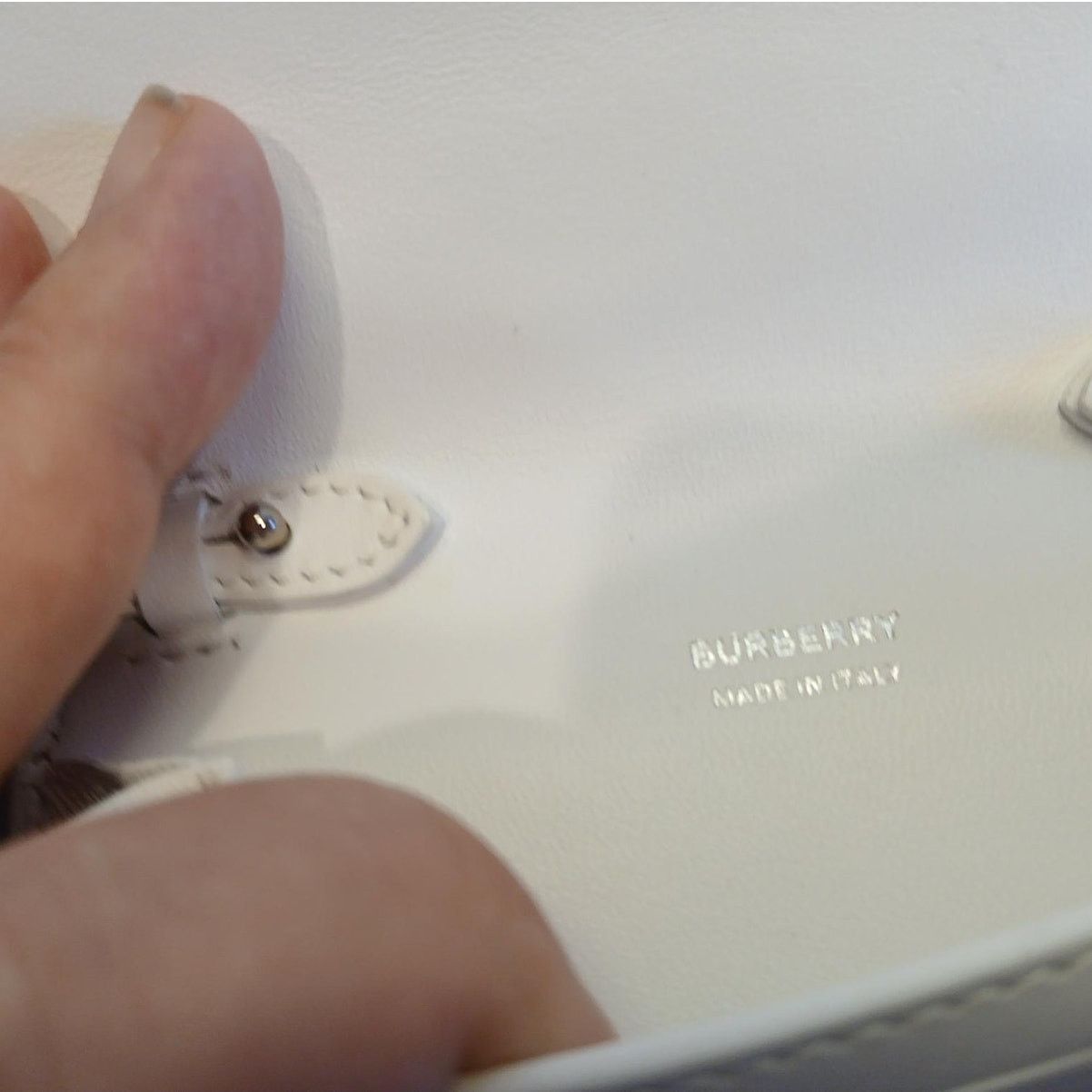 Burberry New - Burberry Olympia Micro Mini Leather Shoulder Bag White Size ONE SIZE - 4 Thumbnail