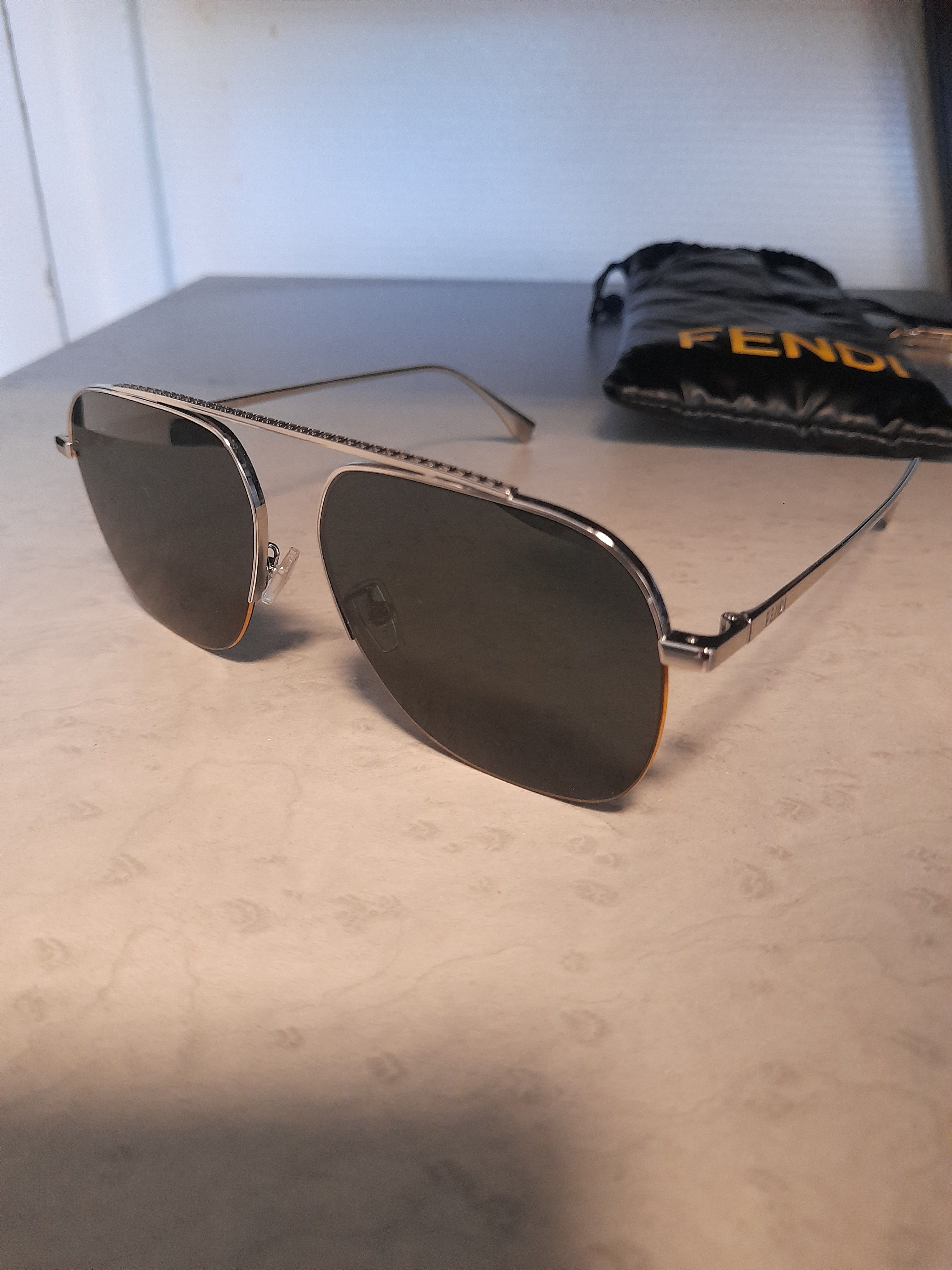 Fendi FENDI FE40005U Black Aviator Sunglasses Unisex w/ Case Size ONE SIZE - 2 Thumbnail