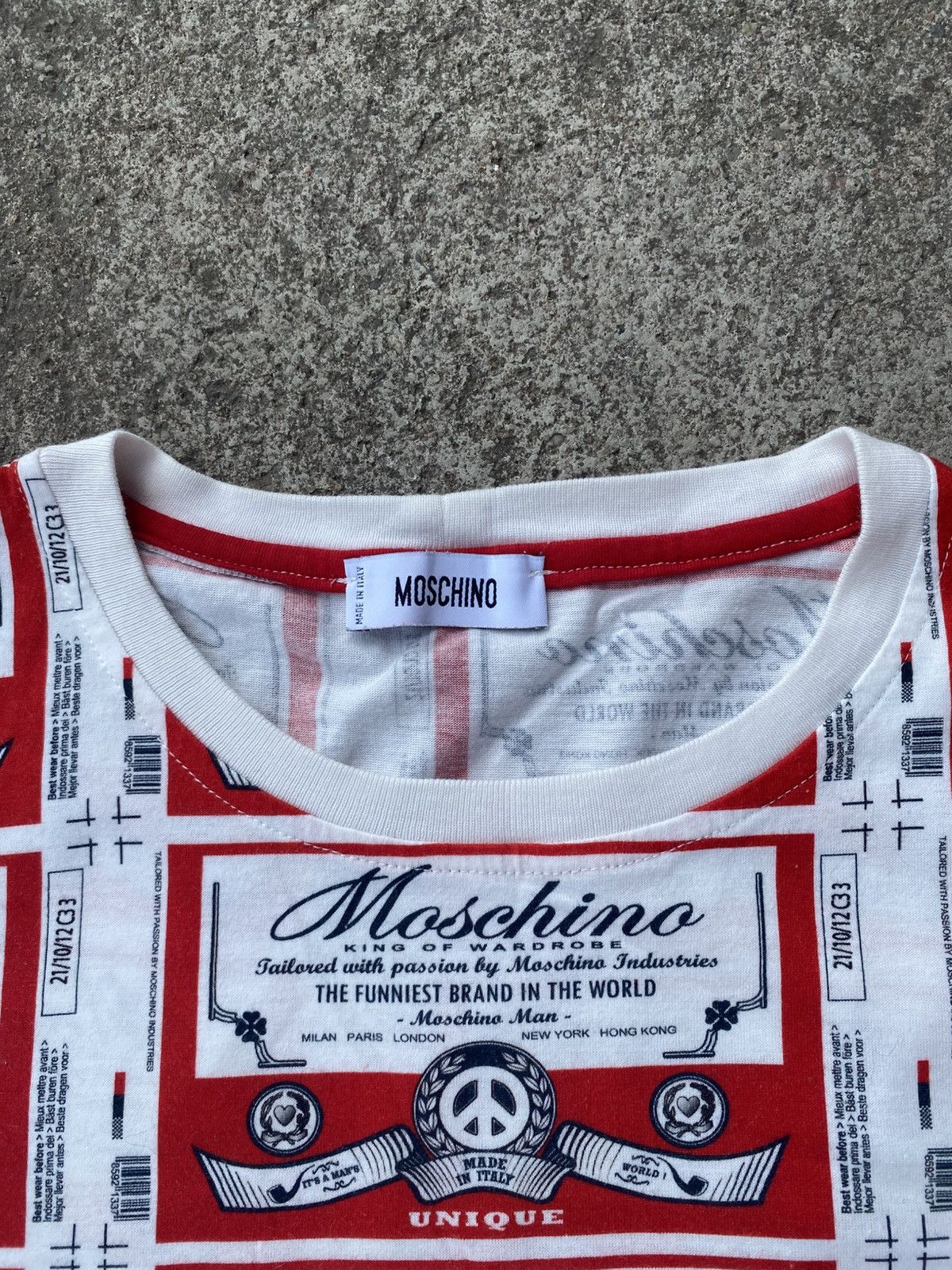 Moschino Moschino “Budweiser” parody all over print tee Size US M / EU 48-50 / 2 - 4 Thumbnail
