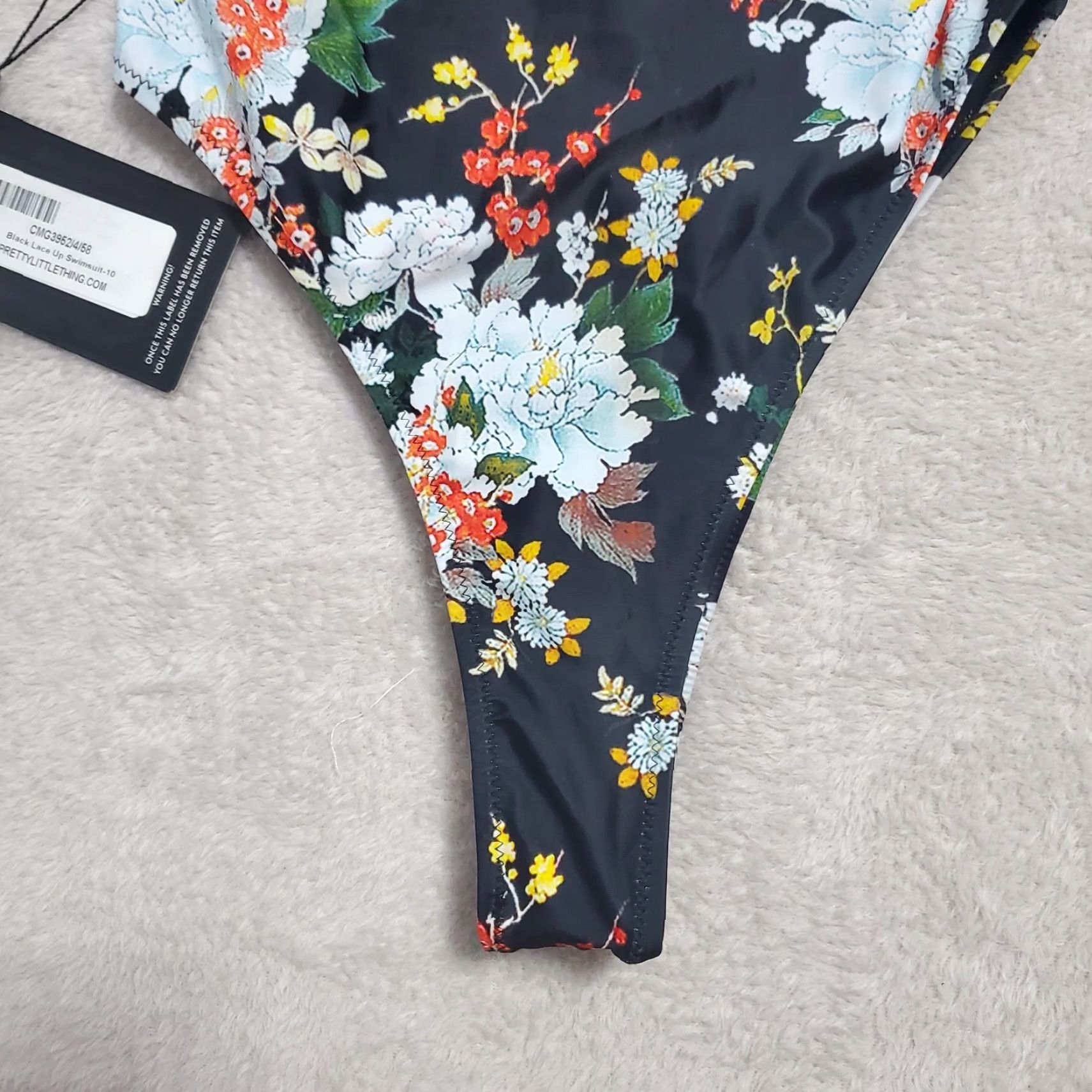 PrettyLittleThing VINTAGE Pretty Little Thing Swimsuit Women 6 Black Floral Lace Up Back Halter High Cut? Size ONE SIZE - 5 Thumbnail