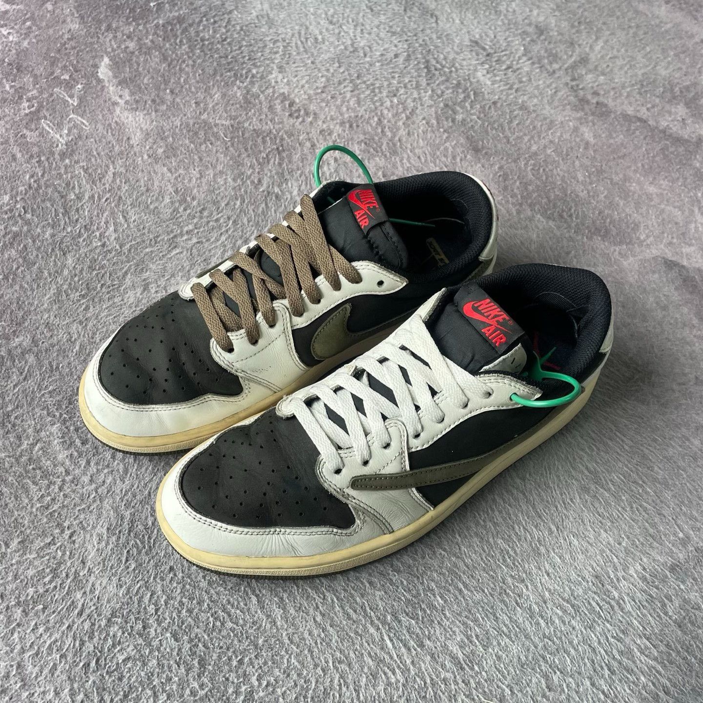 Nike Nike Green Lowtop Sneakers 42 Men Size US 9 / EU 42 - 1 Thumbnail