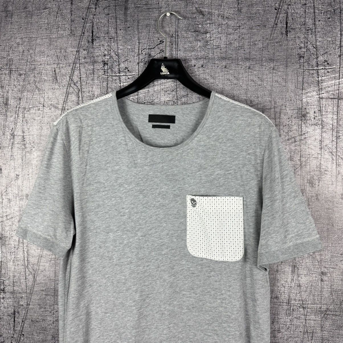 Alexander McQueen Alexander McQueen skull pocket logo monogram t shirt tee Size US M / EU 48-50 / 2 - 2 Thumbnail