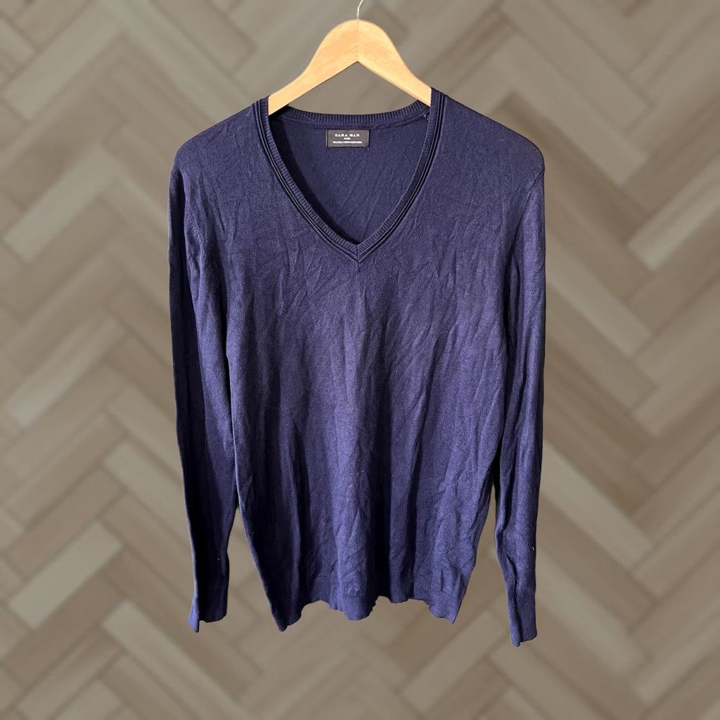 Zara Zara Mens Blue Long Sleeve V-Neck Lightweight Knit Sweater L Size US L / EU 52-54 / 3 - 1 Thumbnail