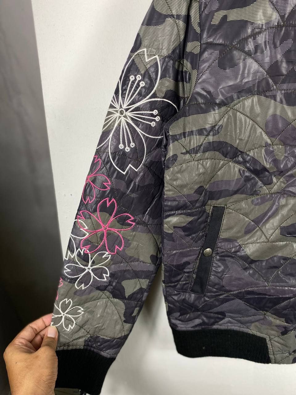 Japanese Brand japanese brands sukajan jacket sakura embroided nice design Size US XL / EU 56 / 4 - 4 Thumbnail