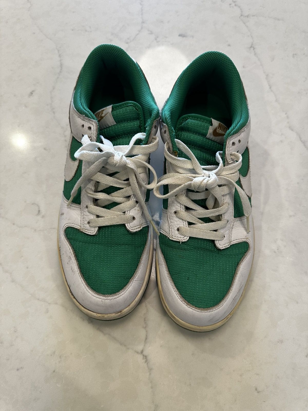 Nike Vintage Nike Dunk Low Reverse Lucky Green ‘10 Size US 9 / EU 42 - 1 Thumbnail