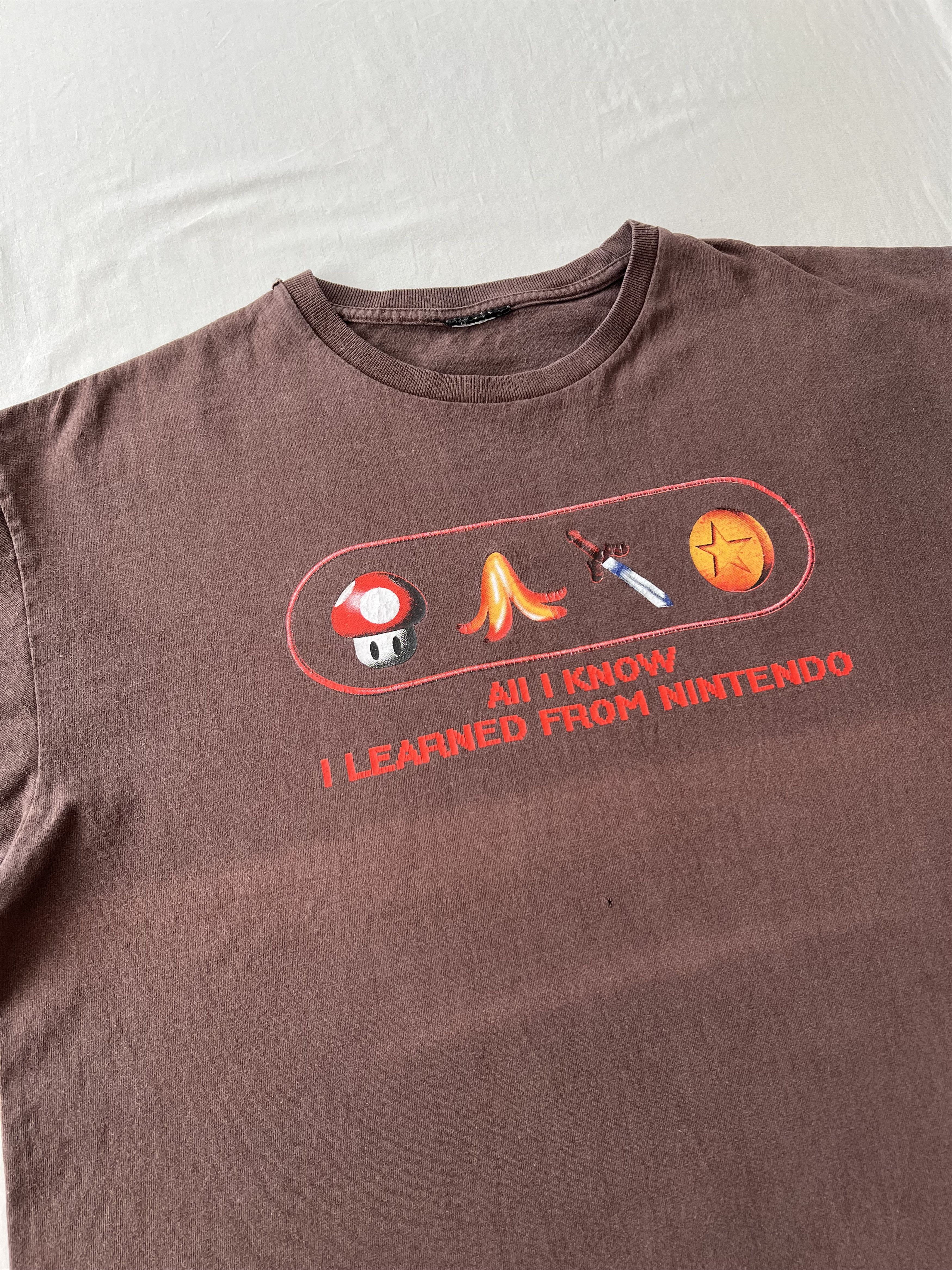 Nintendo Vintage 2000s Super Mario Bros Nintendo Brown T-shirt Size US L / EU 52-54 / 3 - 6 Thumbnail