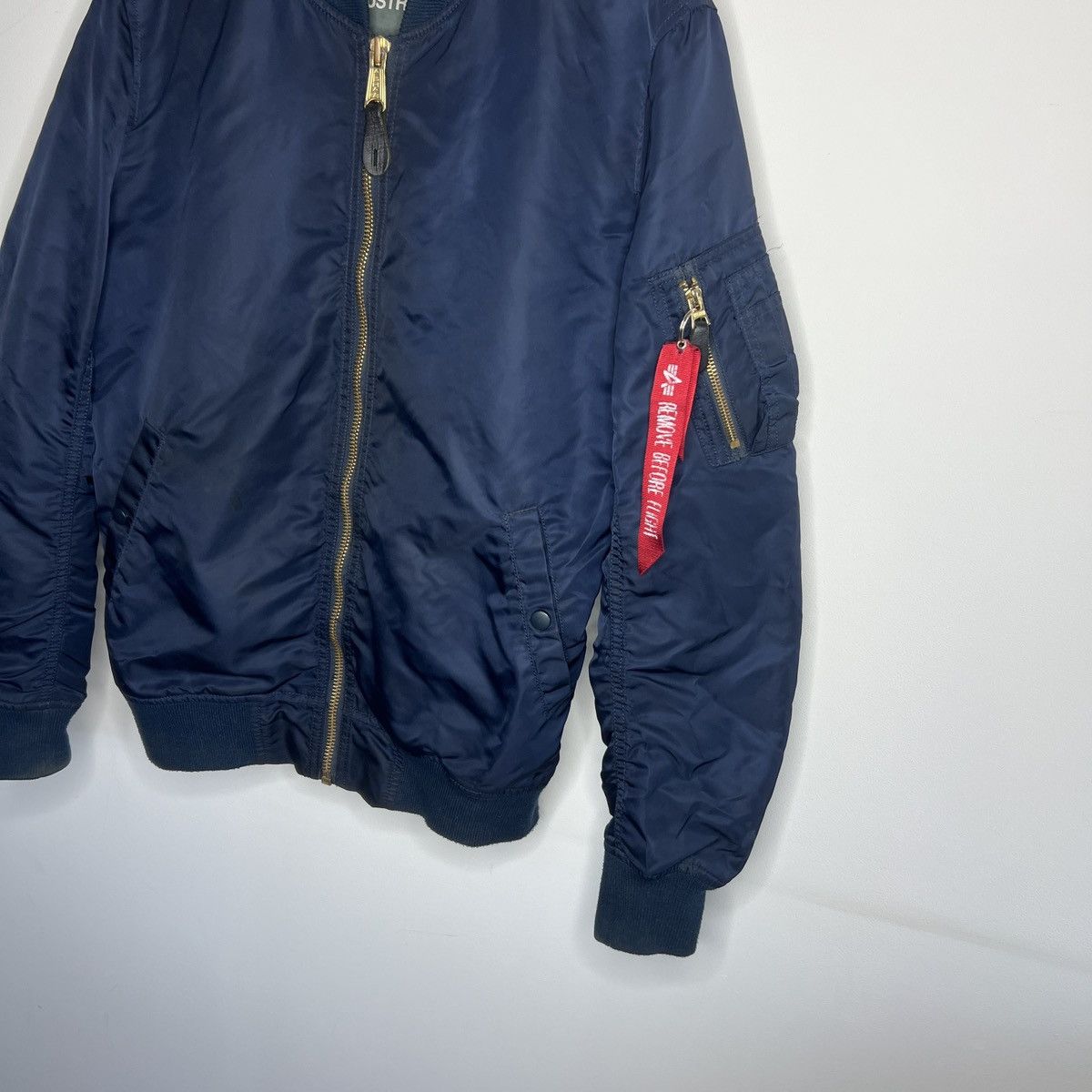 Alpha Industries Alpha Industries Bomber Jacket MA-1 Navy Nylon M size Size US M / EU 48-50 / 2 - 2 Thumbnail