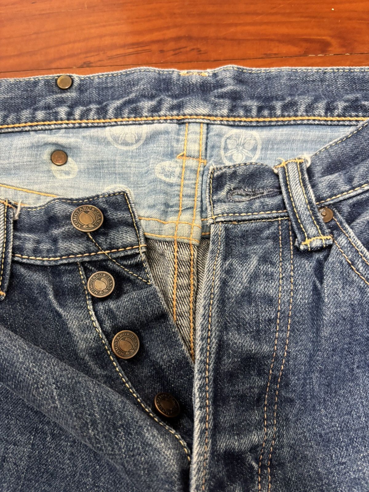 Momotaro Jeans Momotaro Japan Blue/Pink Selvedge Jeans Very Good Condition Size US 29 - 7 Thumbnail