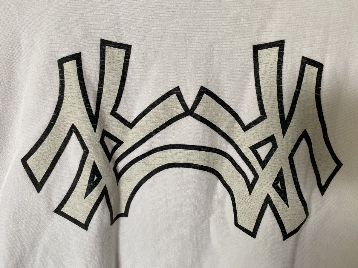 Bape × Neighborhood 2001 Bape x Neighborhood Crewneck Size US L / EU 52-54 / 3 - 5 Thumbnail