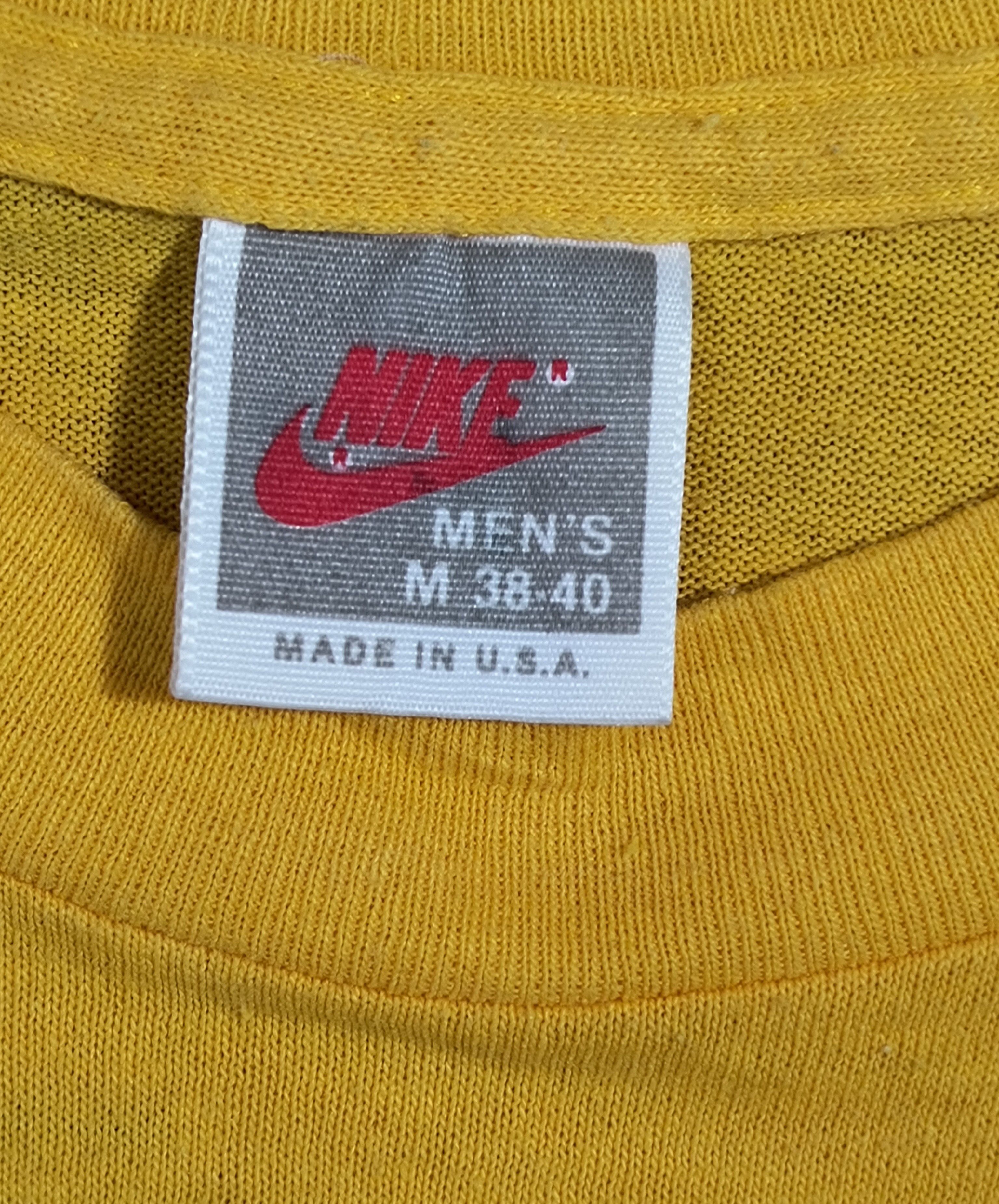 Nike Vintage Nike Purdue Basketball Camp 80s tee Size US M / EU 48-50 / 2 - 3 Thumbnail