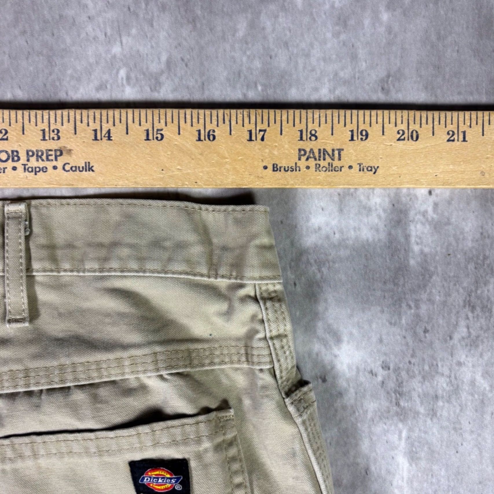 Dickies Dickies Khaki Carpenter Pants Men 34x32 Relaxed Fit Vintage 90s Workwear Stains Beige Cotton Pants Mens Size US 34 / EU 50 - 3 Thumbnail