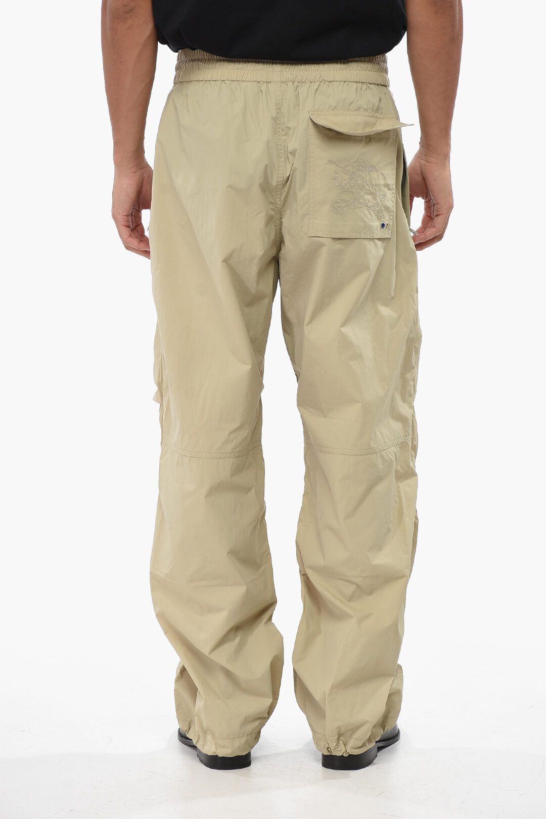 Burberry og1mm1125 Solid Color Nylon Pant in Beige Size US 30 / EU 46 - 2 Thumbnail