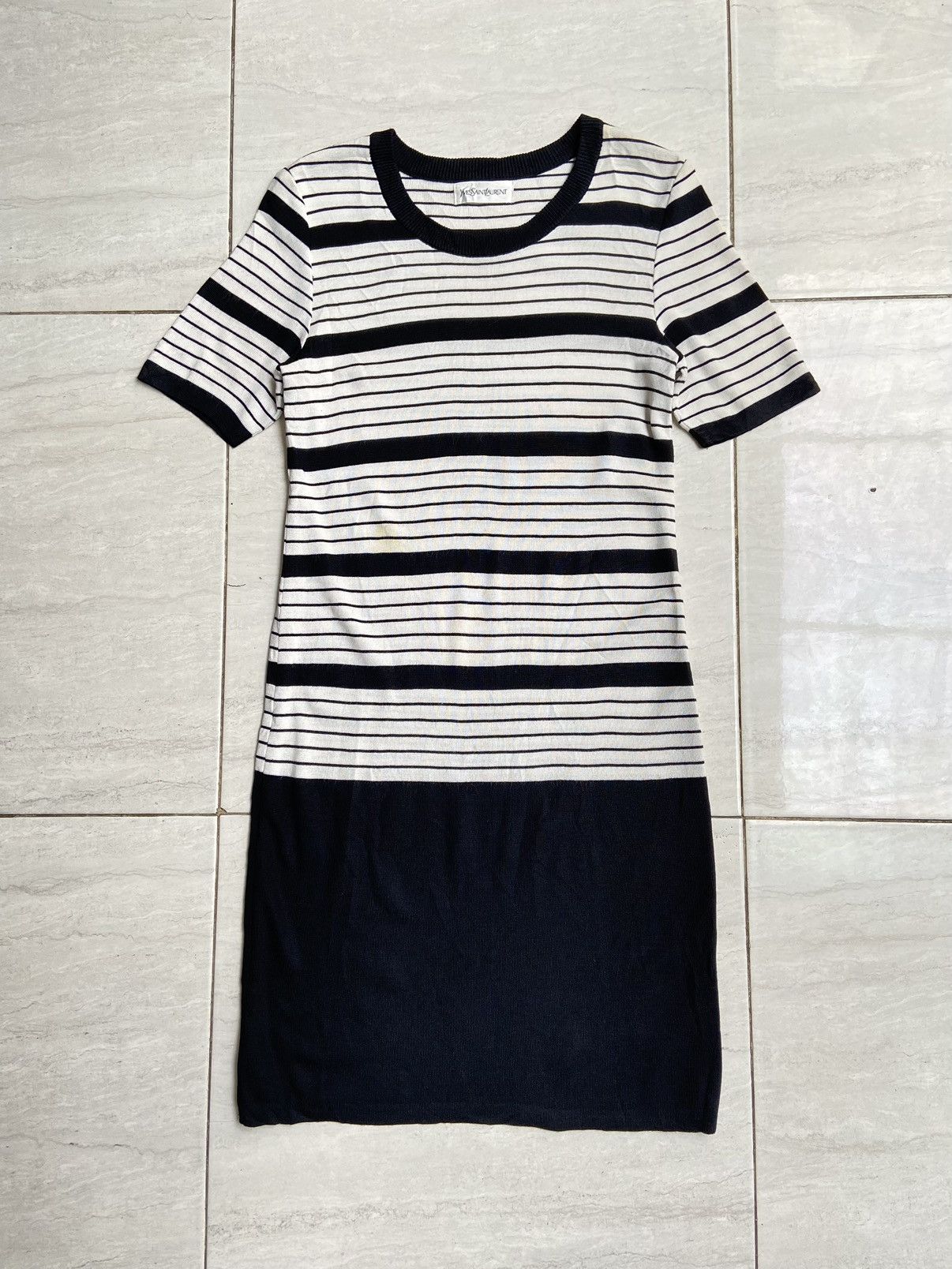 Yves Saint Laurent Yves Saint Laurent Striped Midi Dress Size XXS / US 00 / IT 34 - 1 Thumbnail