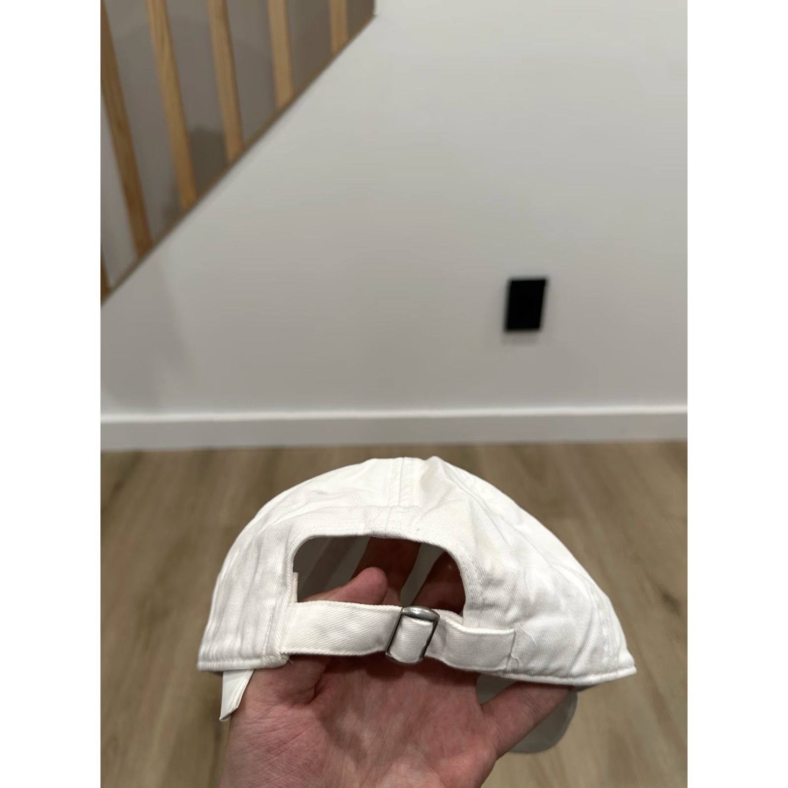 Kith KITH CAP Embroidered Baseball Dad Hat The New Yorker Adjustable Unisex Adults White Cotton Canvas Vintage No Size ONE SIZE - 3 Thumbnail