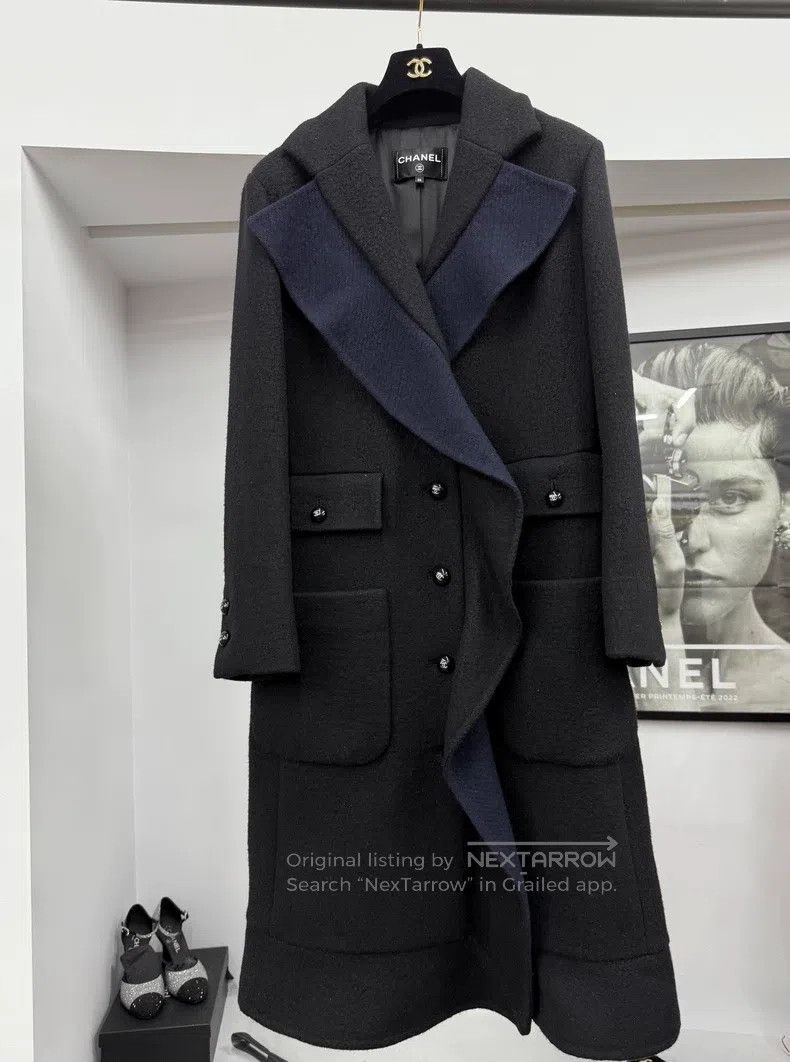 Chanel Chanel 23K black ruffled cashmere coat Size XS / US 0-2 / IT 36-38 - 1 Thumbnail