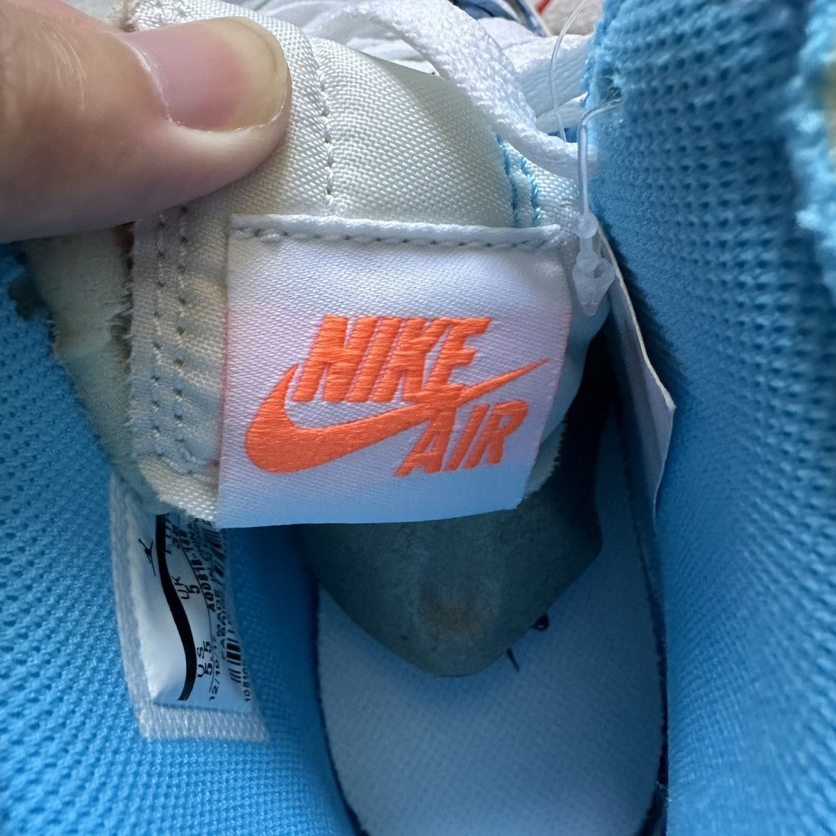 Jordan Brand × Off-White × Virgil Abloh Jordan 1 Retro High Off-White University Blue Size US 7 / IT 37 - 8 Thumbnail
