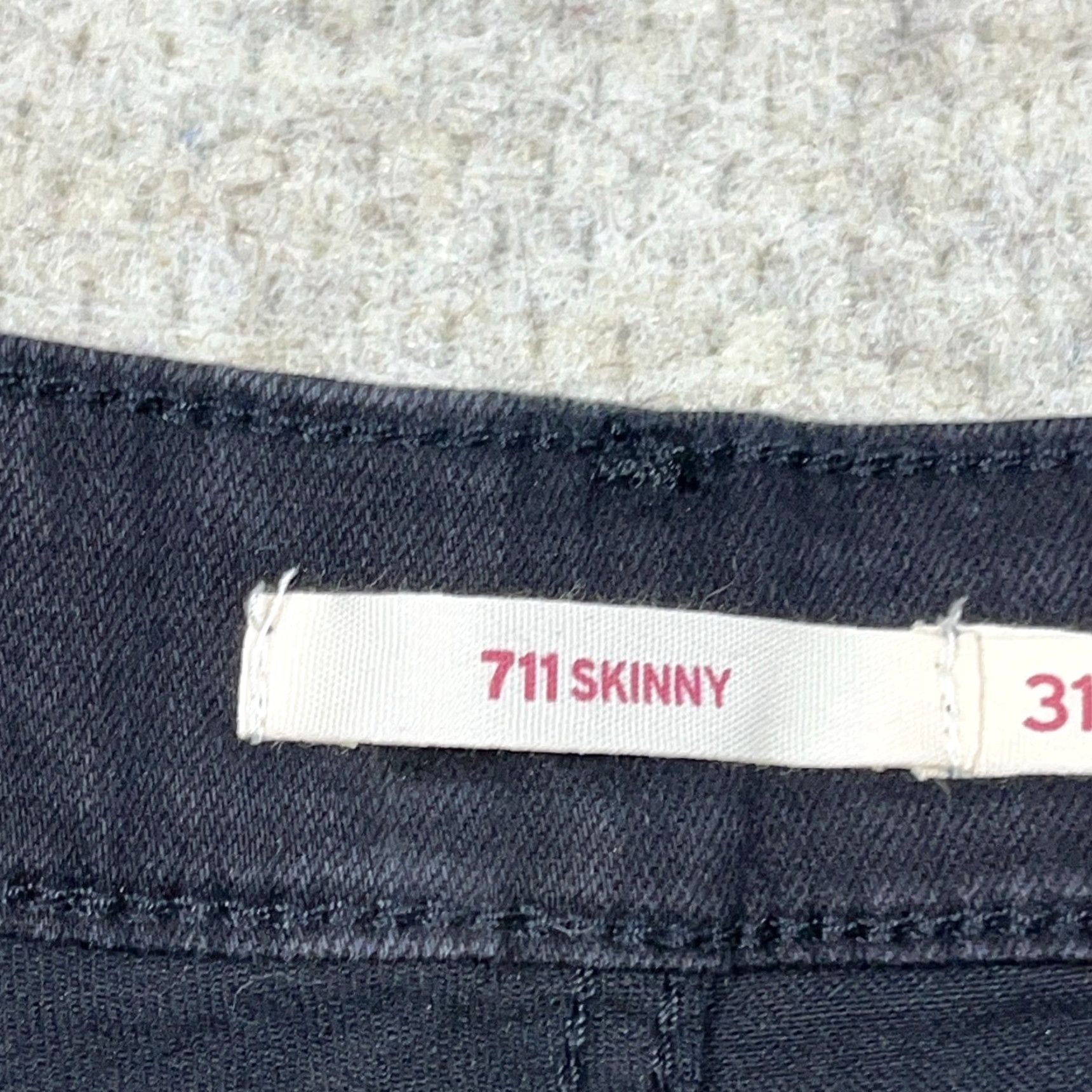 Levi's Levi's 711 Skinny Jeans Women 31 Black Mid Rise Distressed Stretch Jeans 31x30 Slim Logo 5-Pocket Size 24" / US 00 / IT 34 - 7 Thumbnail