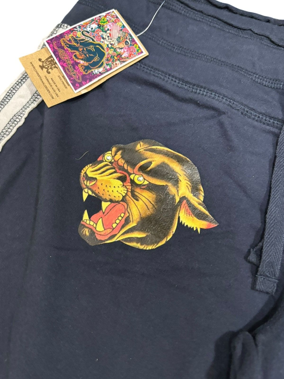 Ed Hardy VTG ED HARDY Christian Audigier SHORTS Graphic Tiger Tattoo Size US 36 / EU 52 - 4 Thumbnail