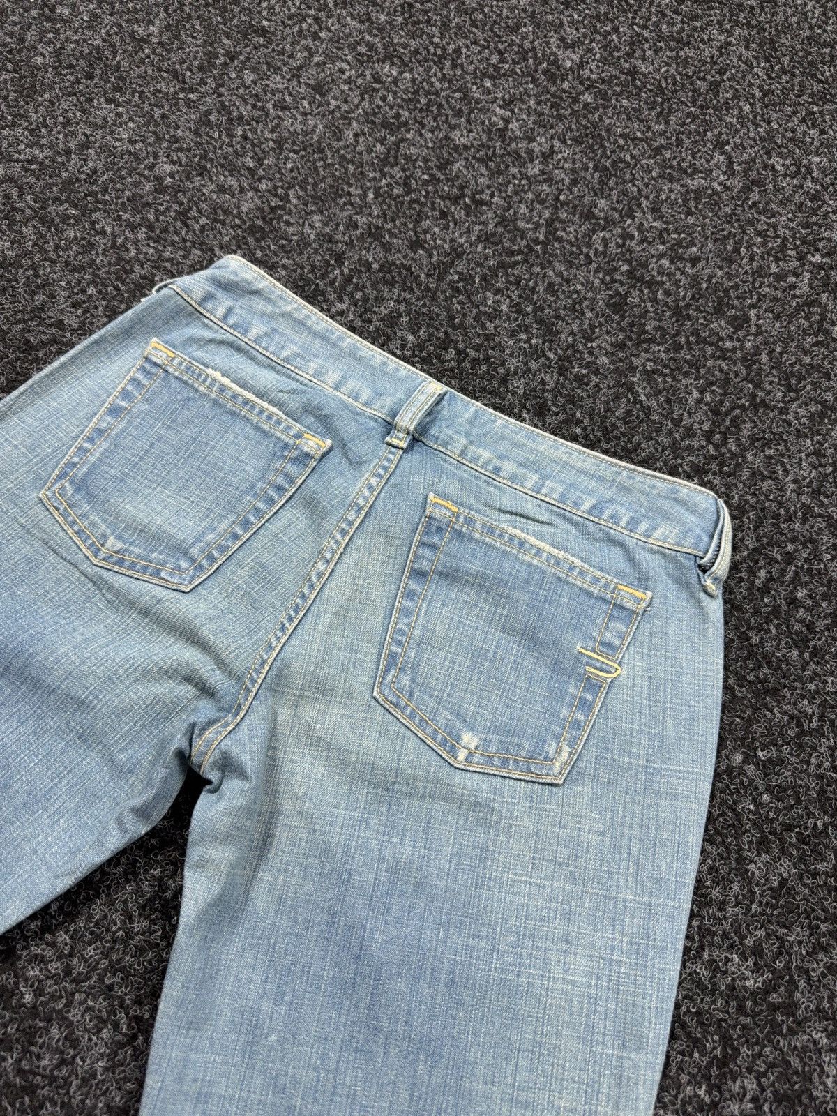 Diesel 90s Retro Diesel P-Hush Y2K Low Rise Flared Denim Jeans Size 27" / US 4 / IT 40 - 17 Thumbnail
