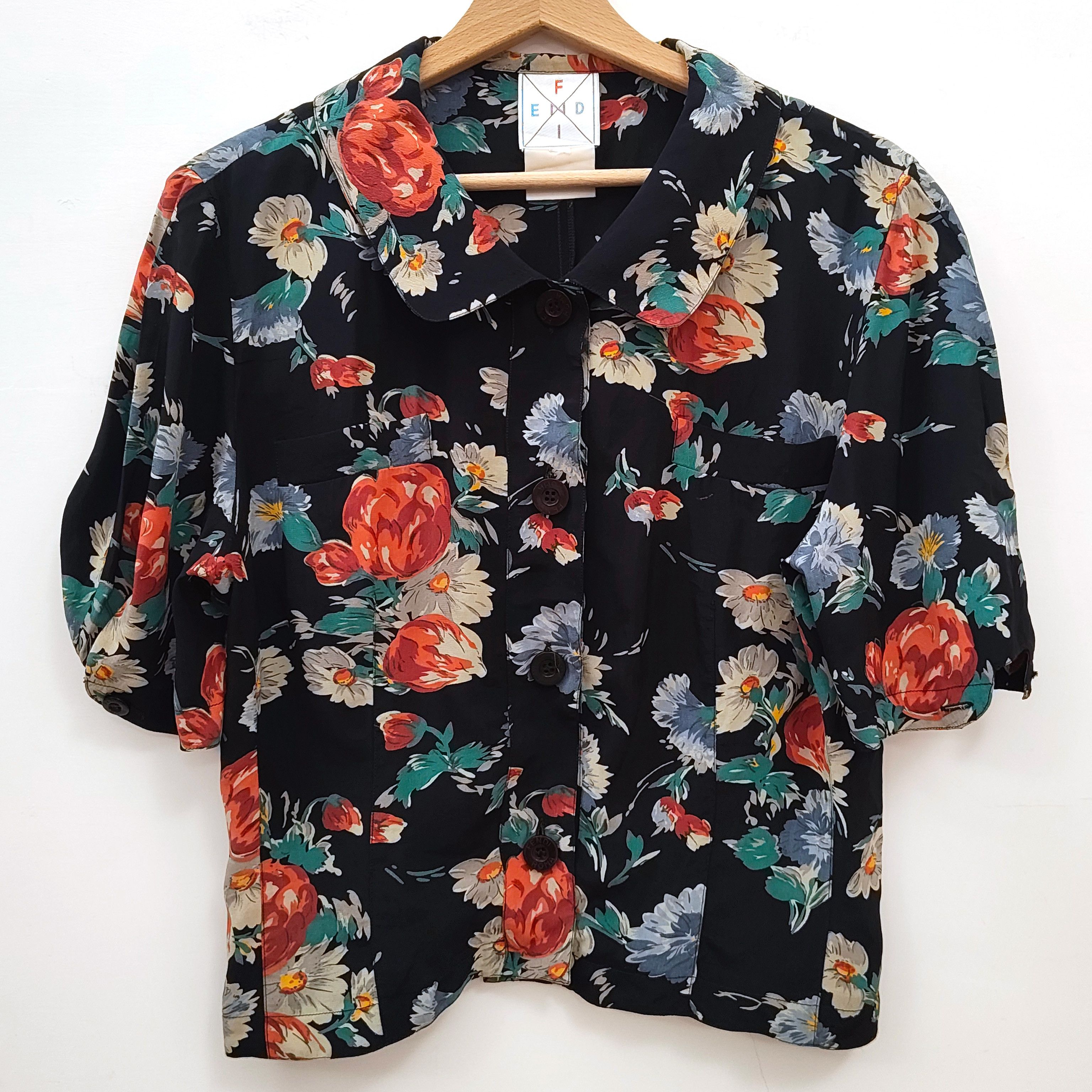 Fendi Fendi vintage 80s silk blouse floral print puff sleeves Size M / US 6-8 / IT 42-44 - 1 Thumbnail