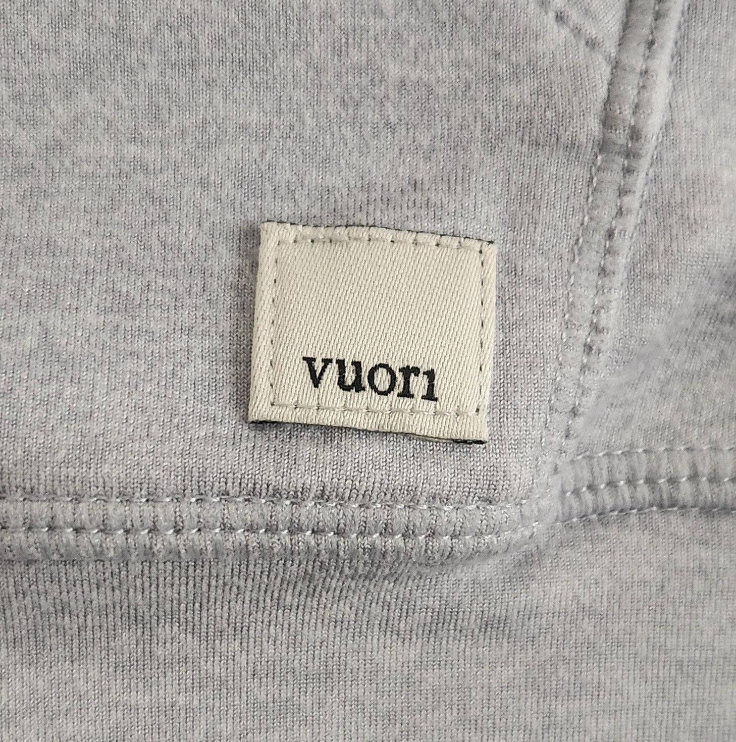 Vuori Vuori Men's Ponto Performance Half Zip lightweight gray hood Size US M / EU 48-50 / 2 - 5 Thumbnail