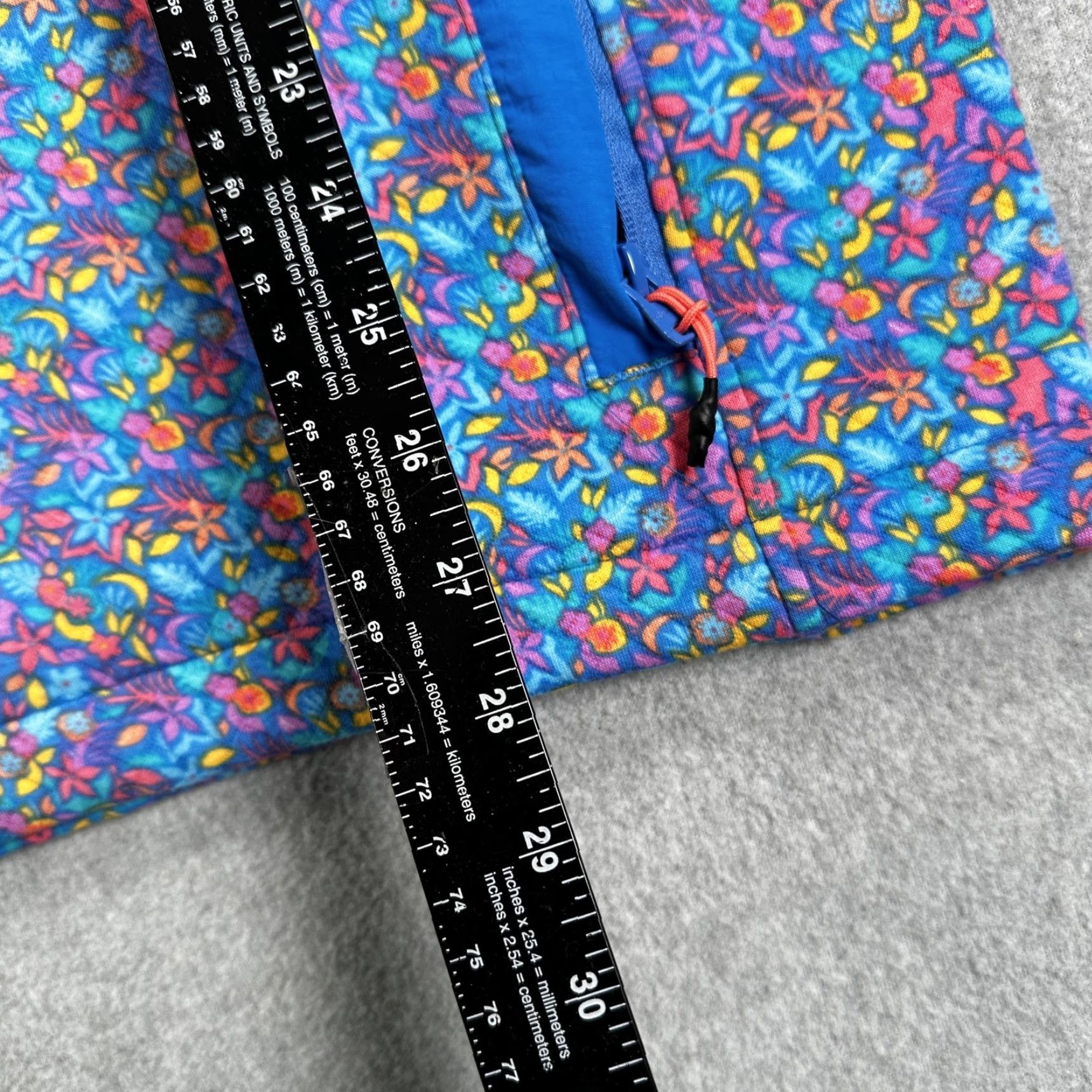 Chubbies Chubbies Sweatshirt Mens L 1/4 Zip Pullover Multicolor Floral Tropical Knit Pockets Mock Neck Quilted Seasonal Fall Winter Spring Size US L / EU 52-54 / 3 - 7 Thumbnail