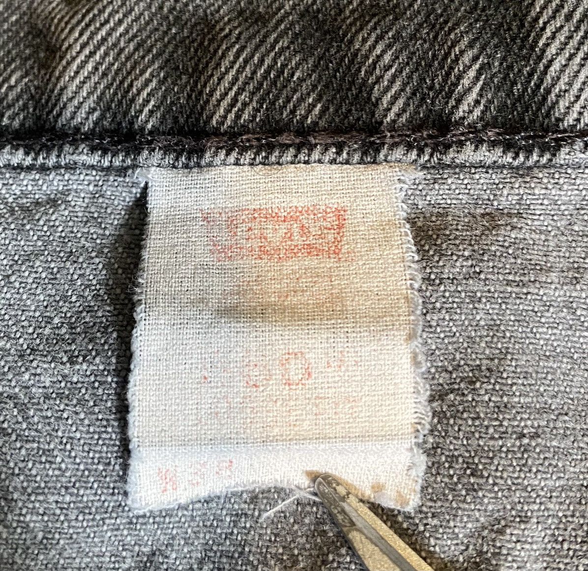 Other VTG 560 Levi’s Orange Tab Shorts Jorts Sz 37 Distressed Size US 37 - 3 Thumbnail