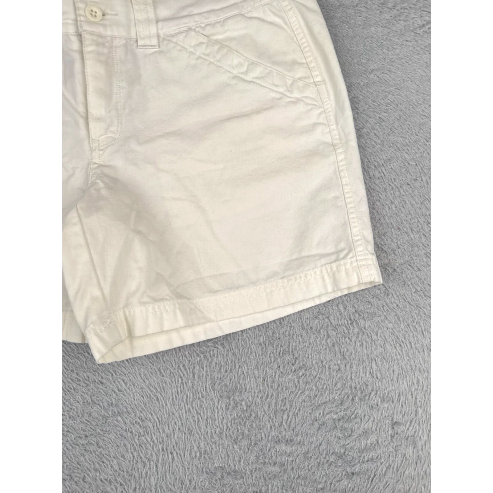 The North Face The North Face Shorts Adult 12 White 100% Cotton Hiking Casual Women Size 34" / US 12 / IT 48 - 2 Thumbnail