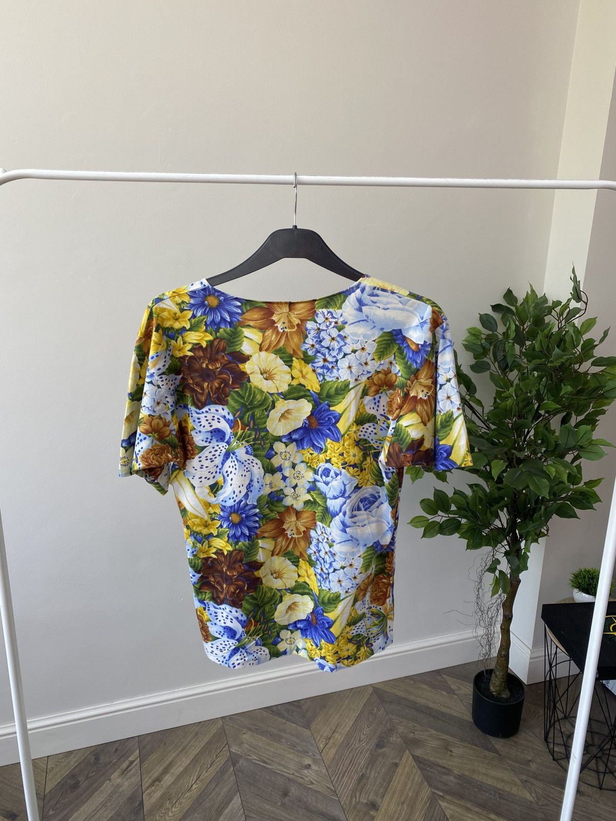 Kenzo × Vintage Vintage Kenzo Jungle Multicoloured Women’s T-Shirt Size XS / US 0-2 / IT 36-38 - 7 Thumbnail
