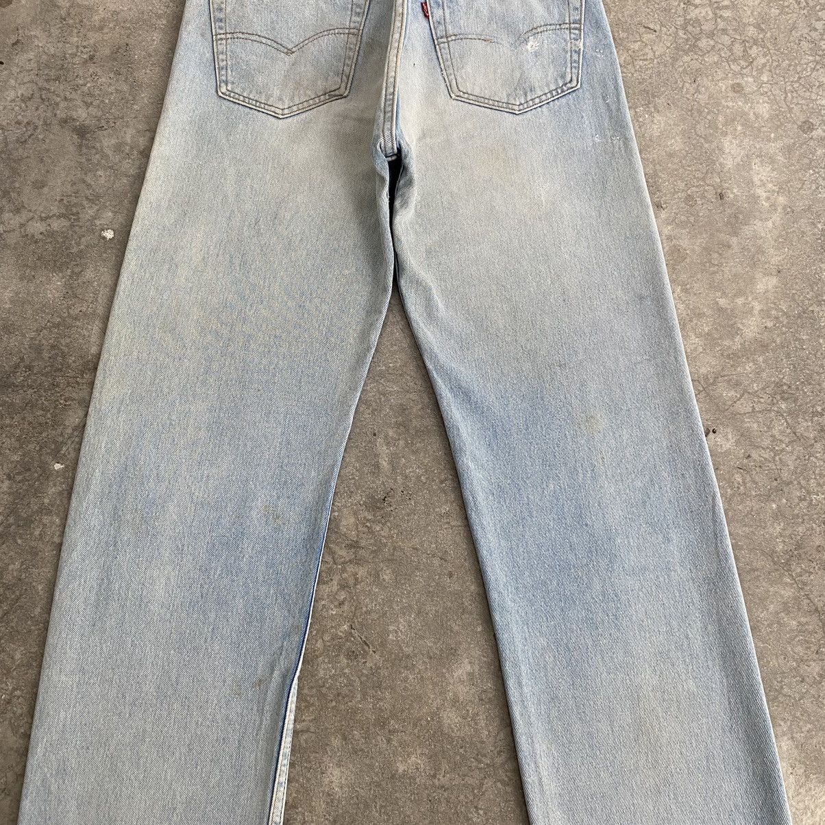 Levi's Vintage 1990 Levis 501 Light Blue Mud Jeans Size US 31 - 14 Thumbnail