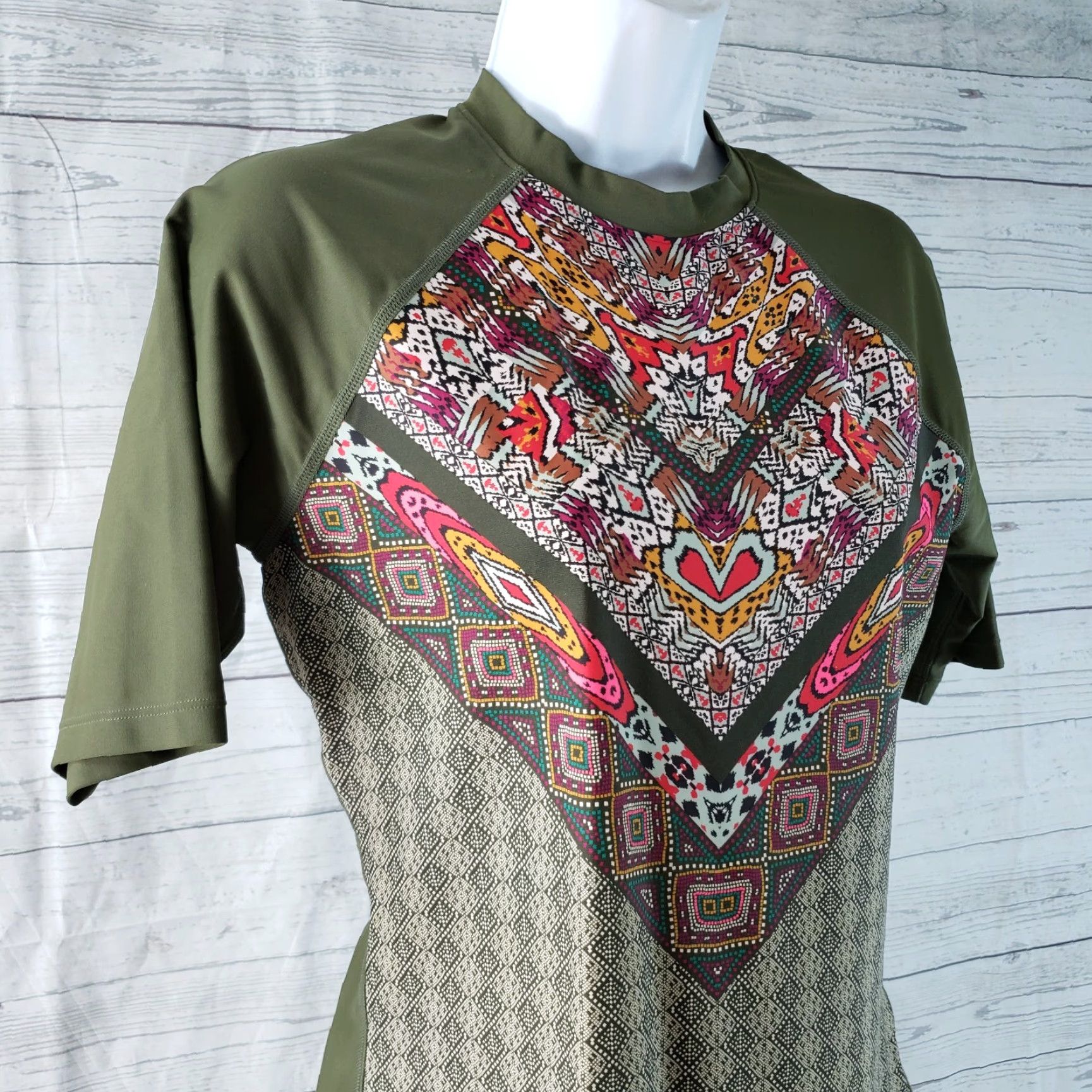 Prana VINTAGE Prana Womens Geo Janae Sun Top Shirt Womens Small Green pink Sun Top Size S / US 4 / IT 40 - 2 Thumbnail